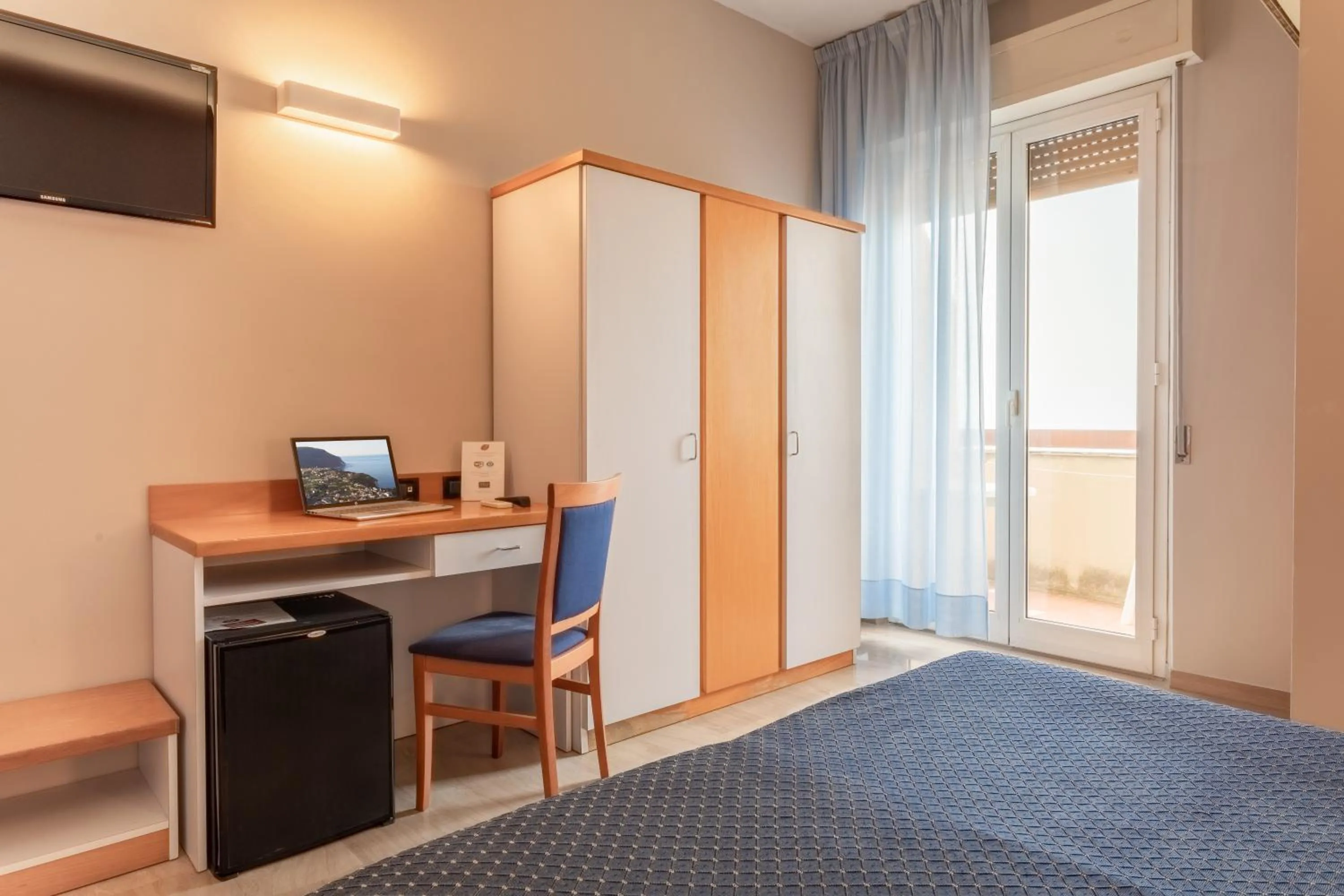 Bedroom in Hotel Touring