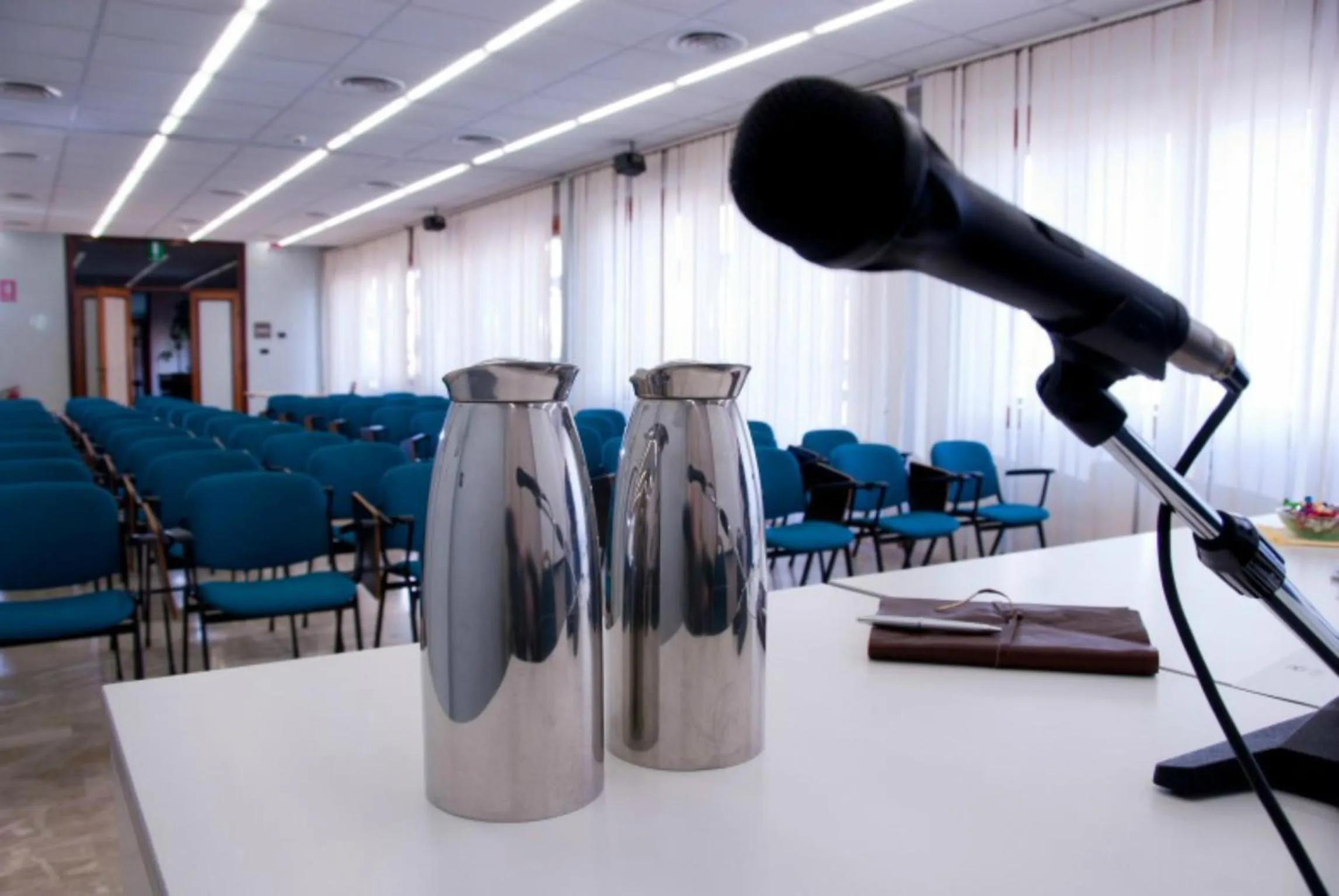 Business facilities in Hotel Touring