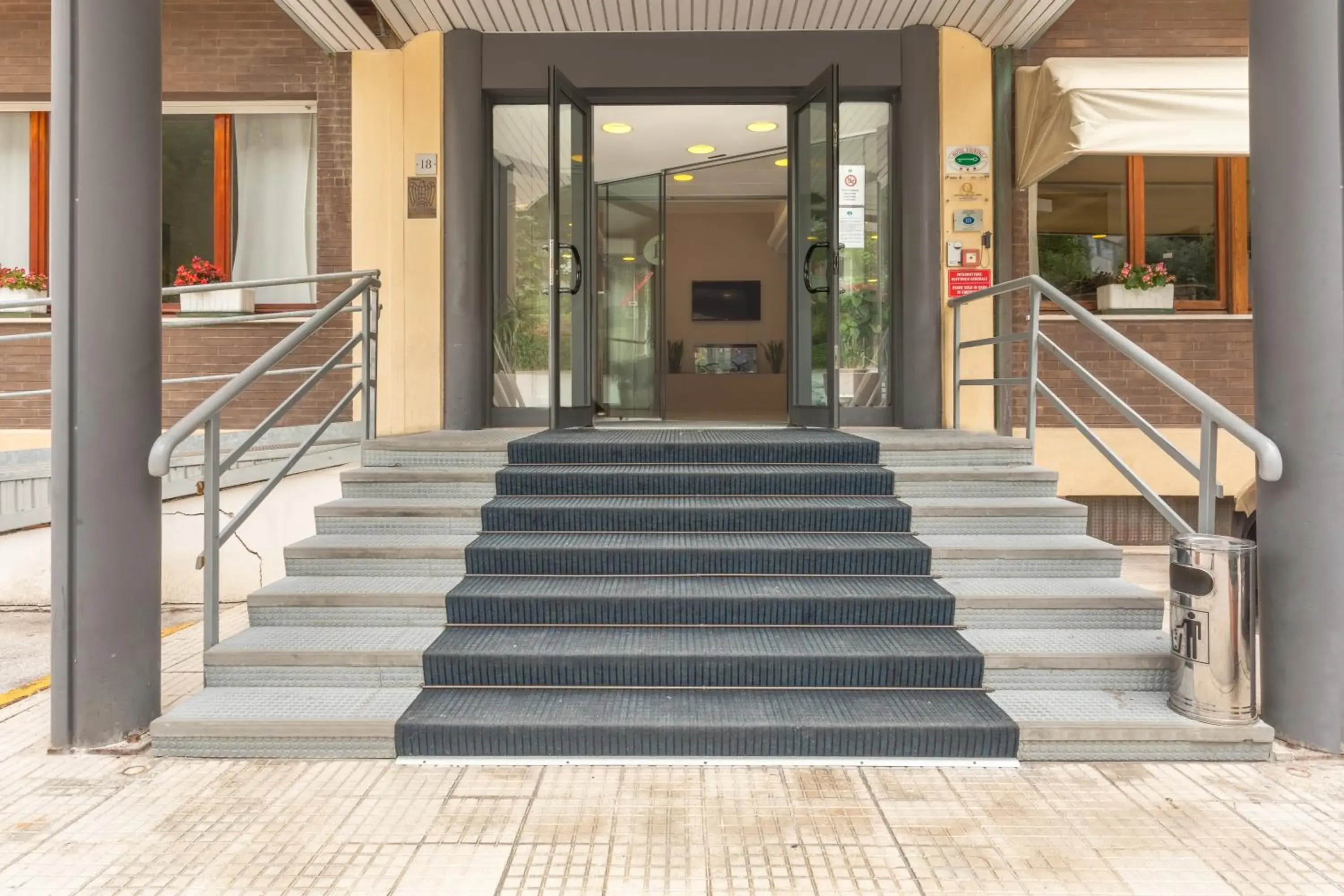 Facade/entrance in Hotel Touring Facade/entrance in Hotel Touring