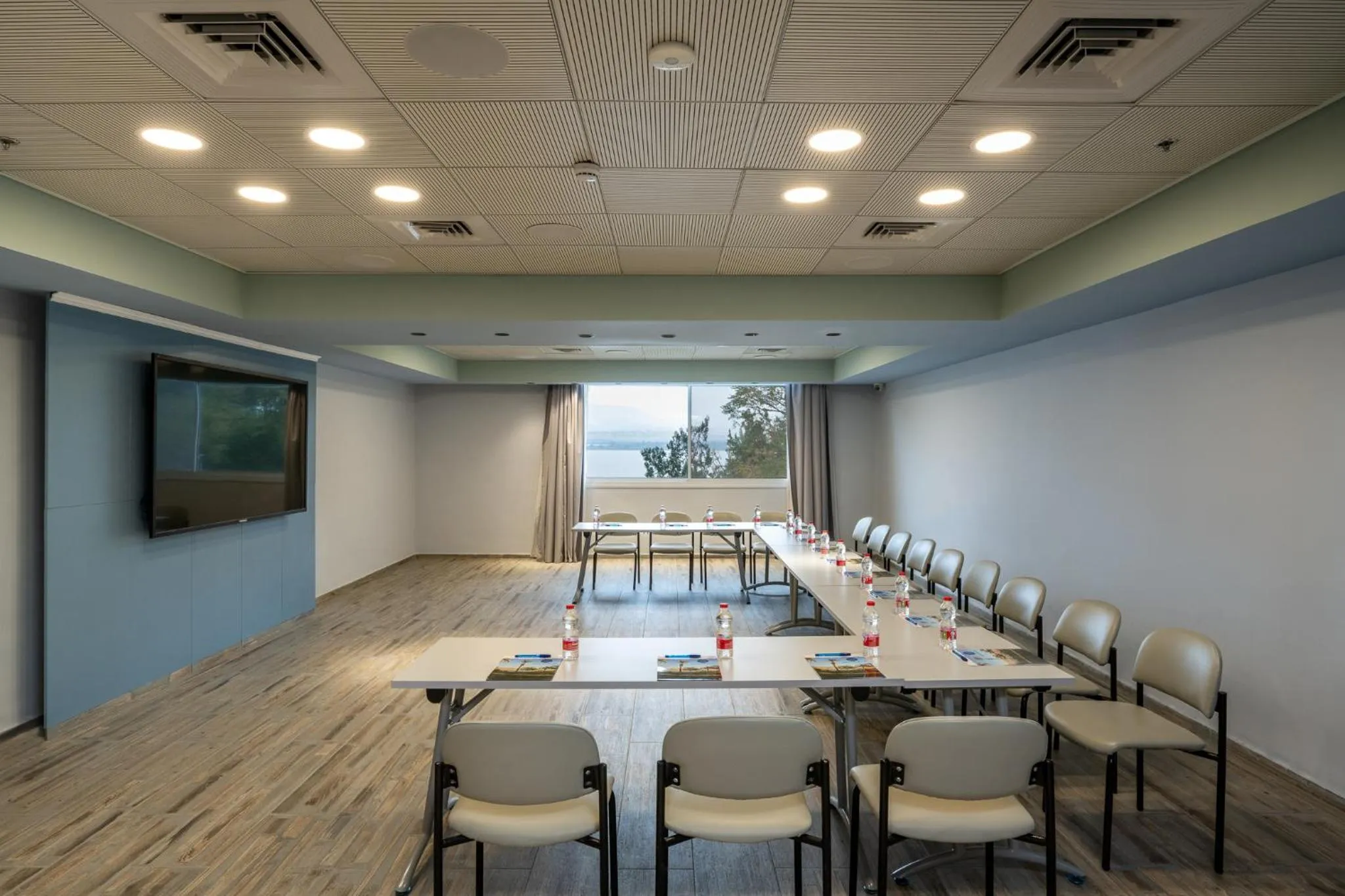 Meeting/conference room in Jacob Ohalo Kinneret