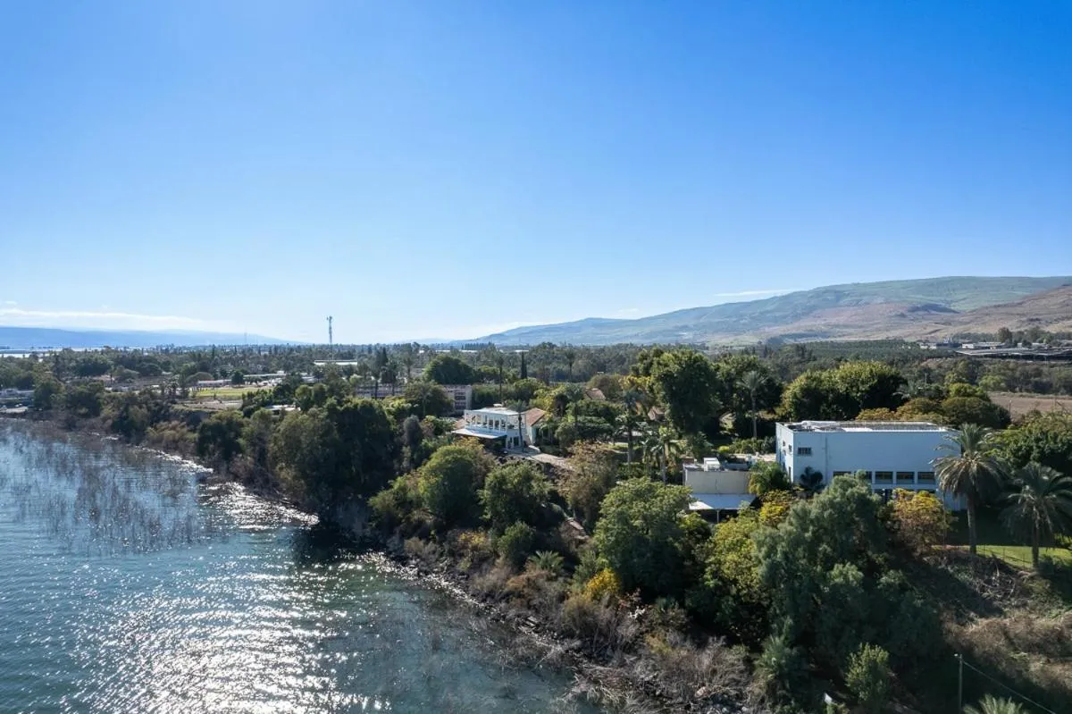 Bird's eye view in Jacob Ohalo Kinneret