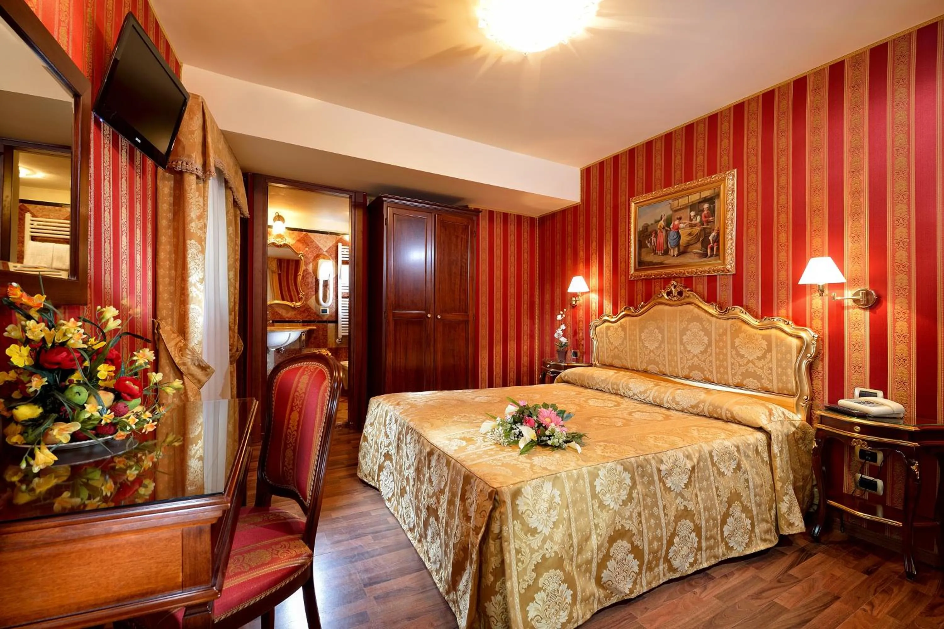 Photo of the whole room, Bed in Hotel Città Di Milano