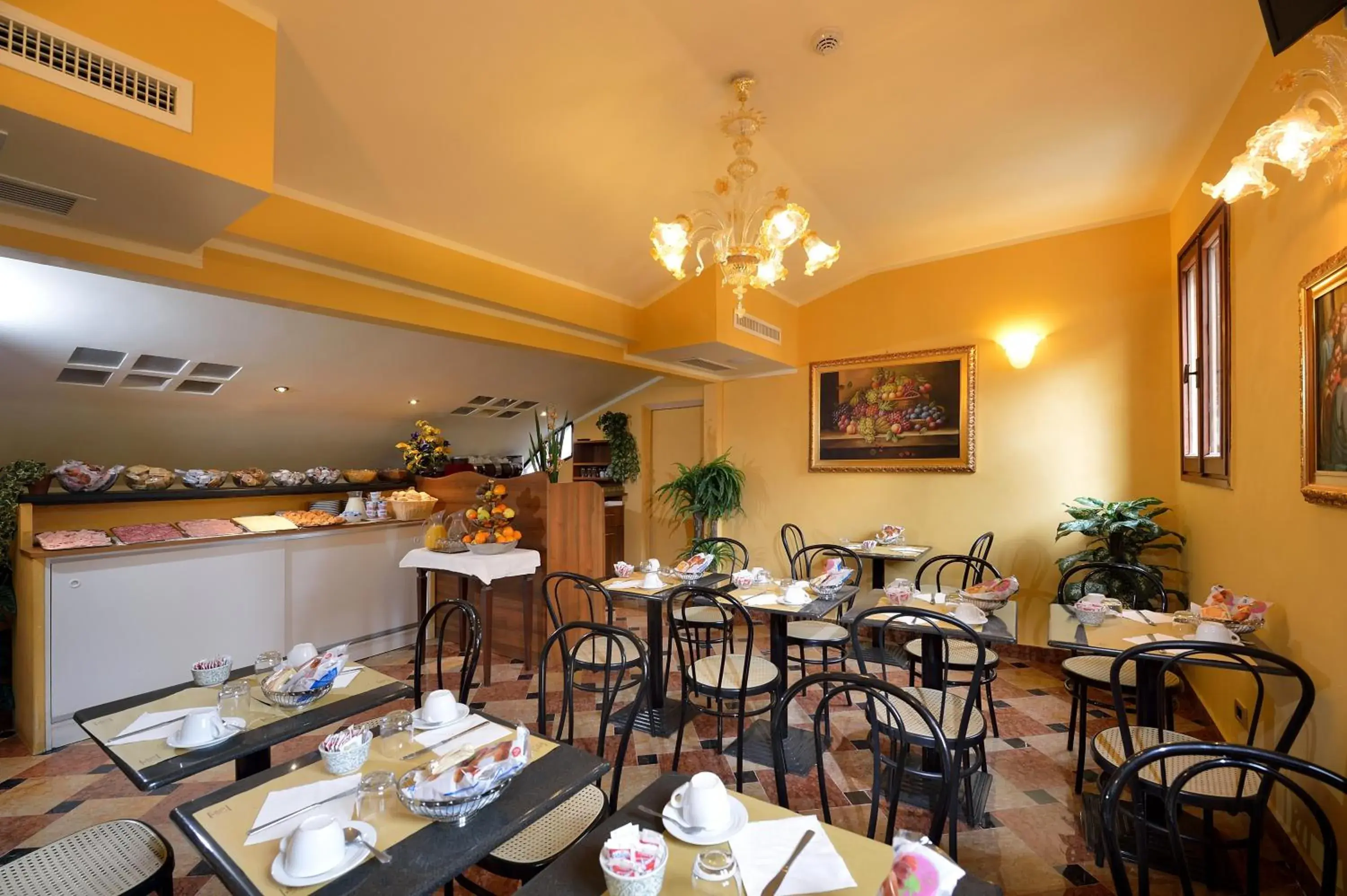 Restaurant/places to eat in Hotel Città Di Milano Restaurant/places to eat in Hotel Città Di Milano