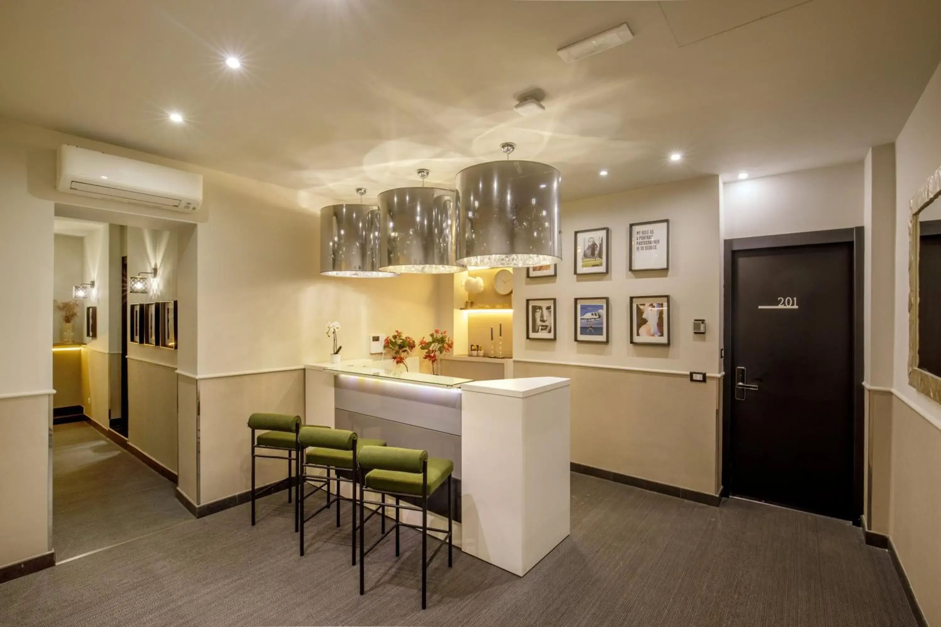 Facade/entrance in Stay Inn Rome Via Del Corso Facade/entrance in Stay Inn Rome Via Del Corso