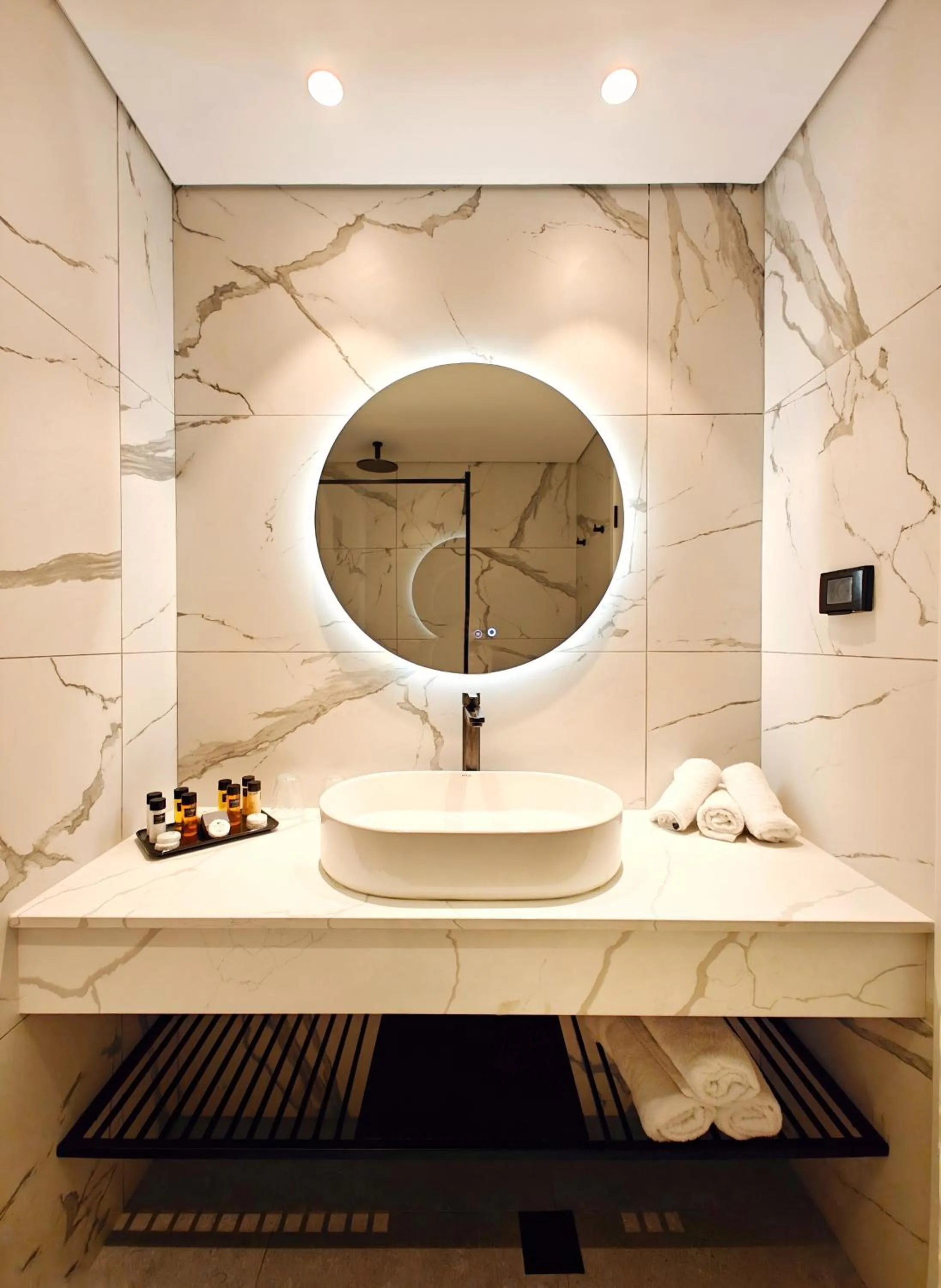 Shalom Jerusalem Hotel