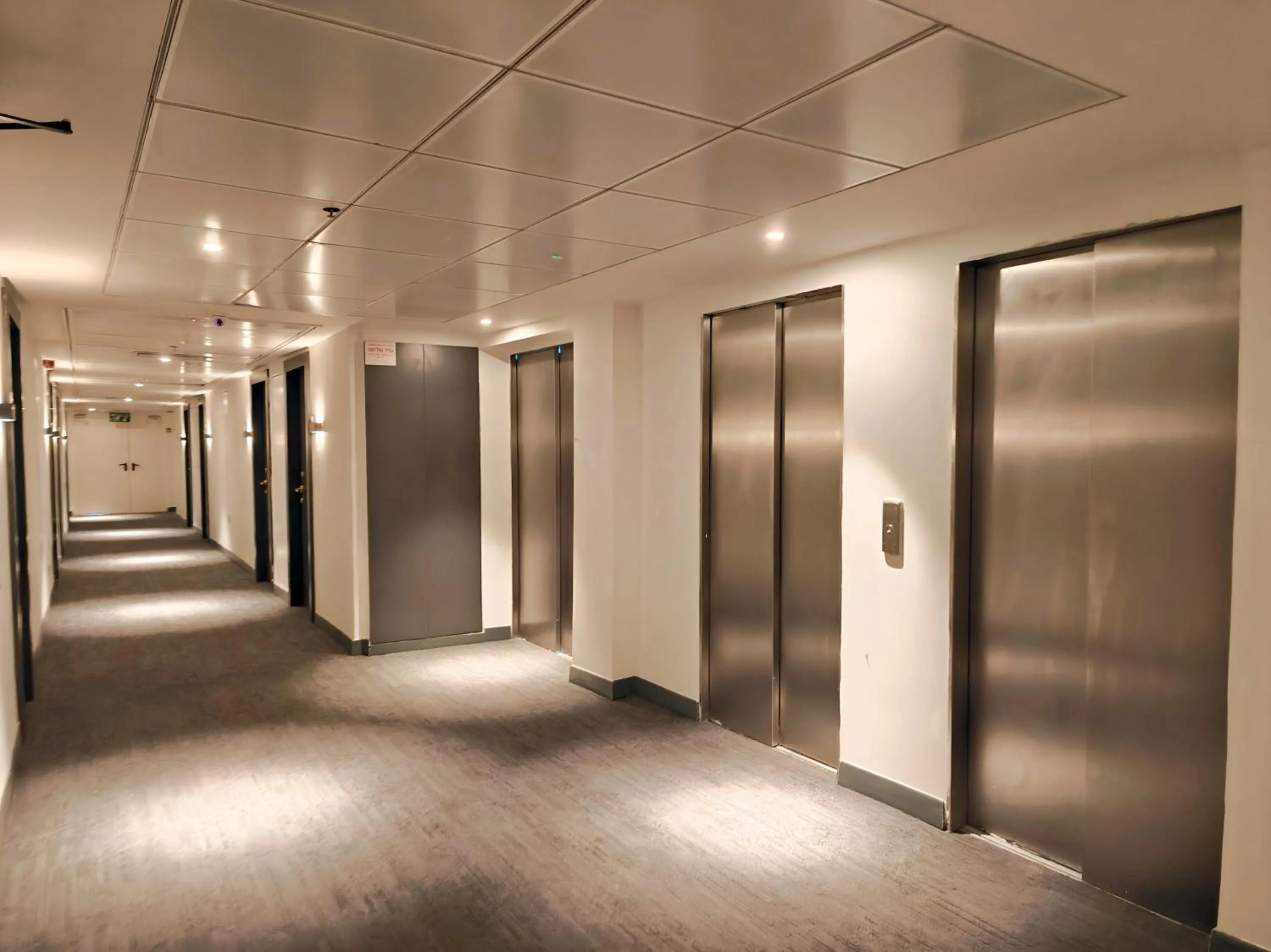 Shalom Jerusalem Hotel