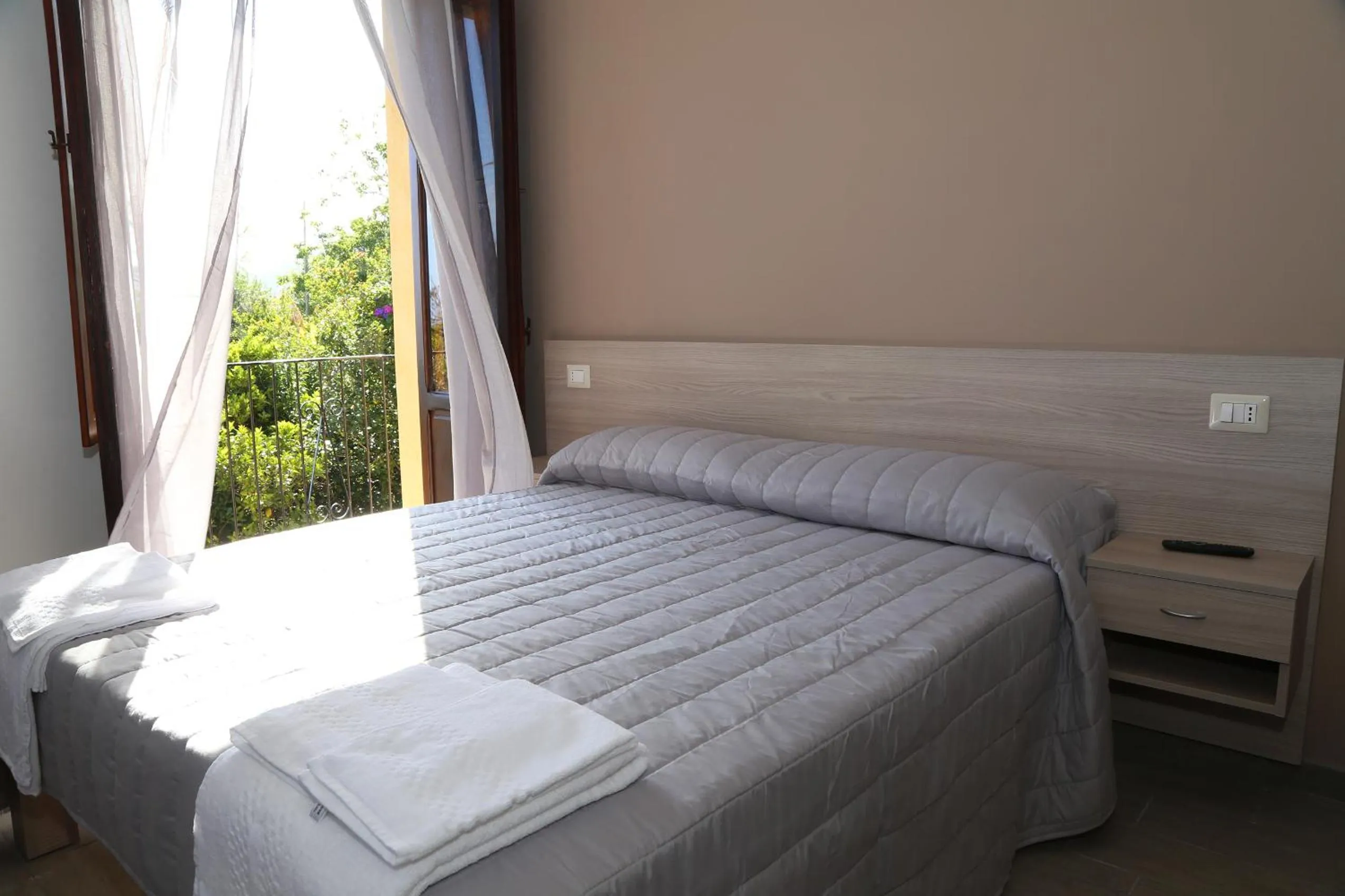 Bedroom, Bed in Solandra Affittacamere