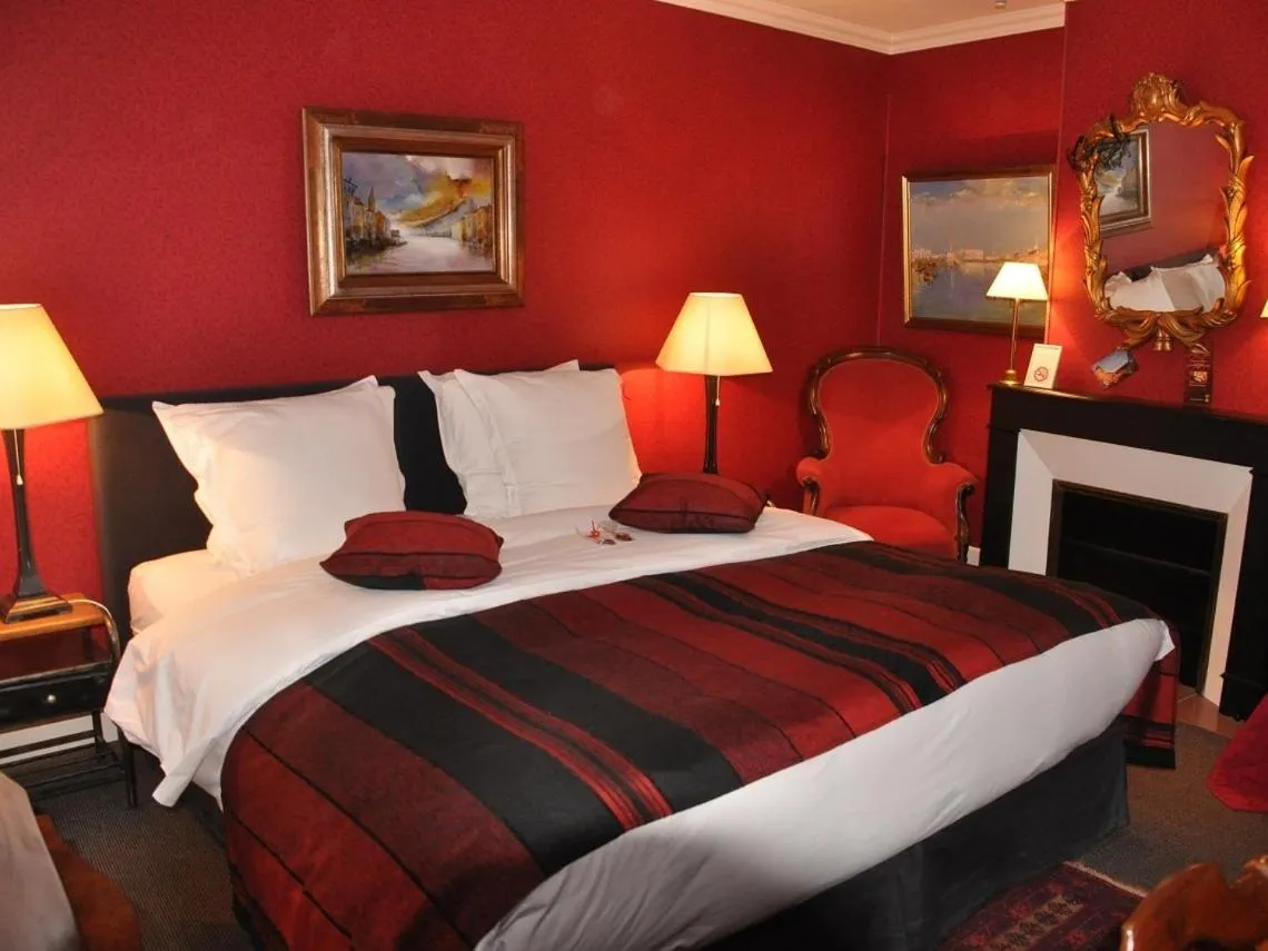 Bedroom, Bed in Le Prieuré Saint Agnan