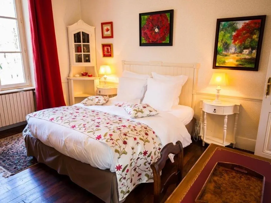 Bedroom, Bed in Le Prieuré Saint Agnan