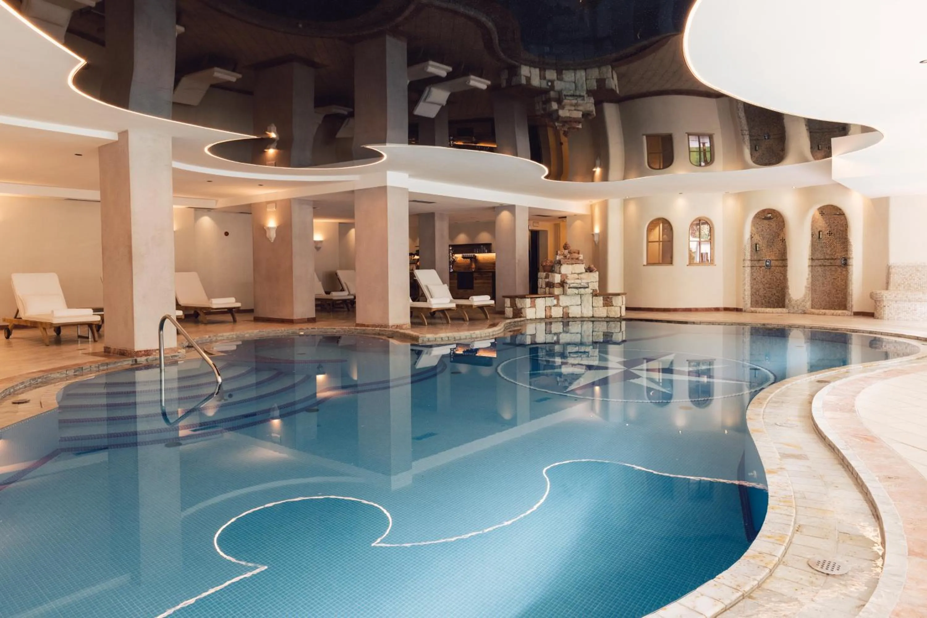 Swimming pool in Wellness Refugium & Resort Hotel Alpin Royal - Small Luxury Hotels of the World