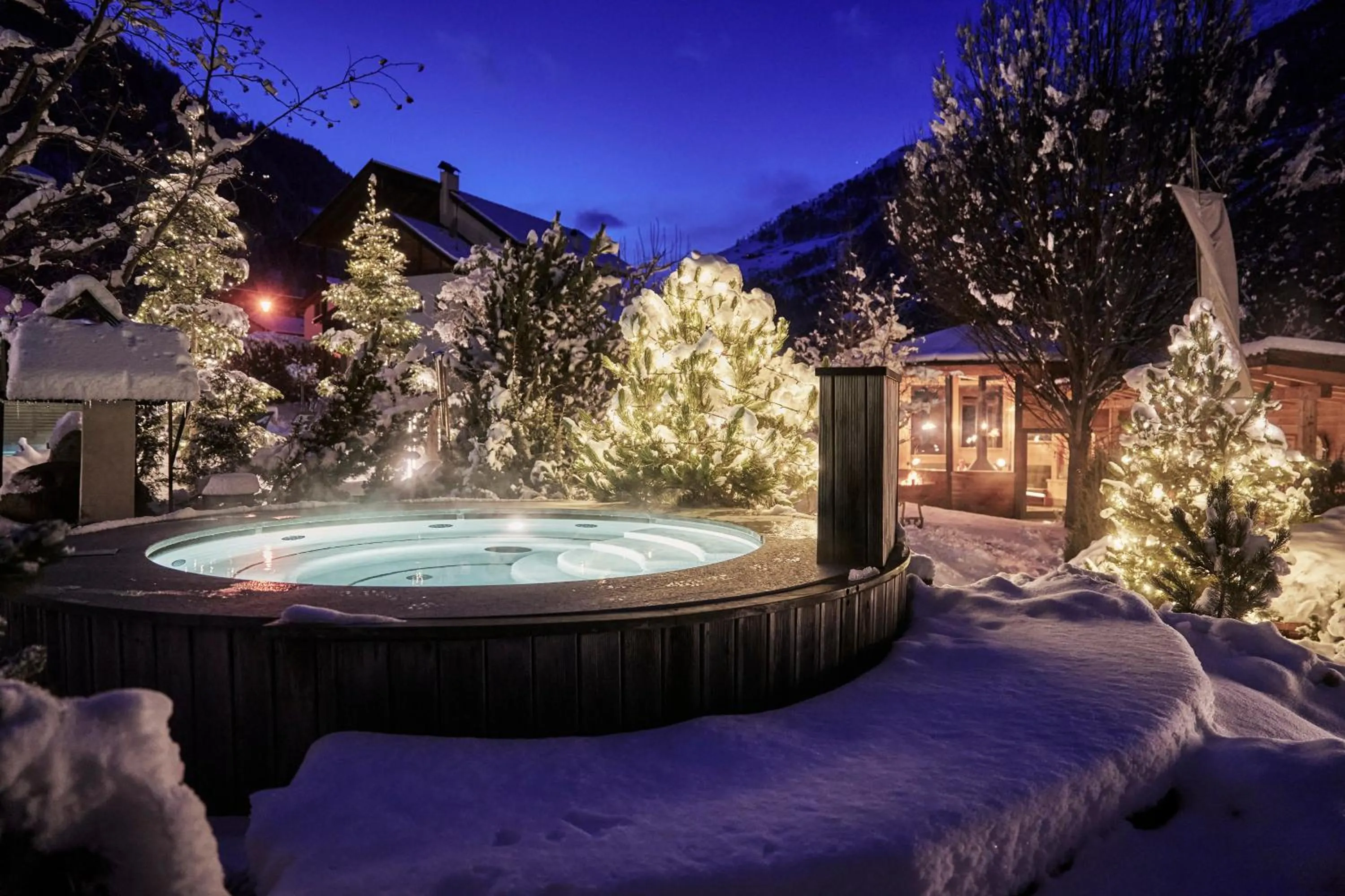 Hot Tub in Goldene Rose Karthaus a member of Small Luxury Hotels of the World
