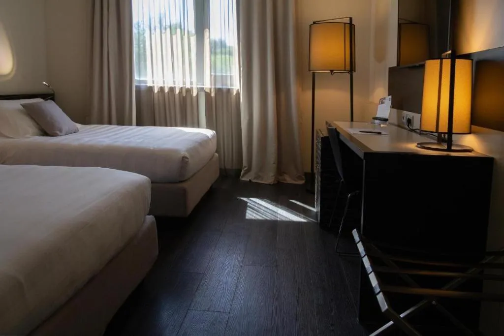 Bed in G Hotel Ancona