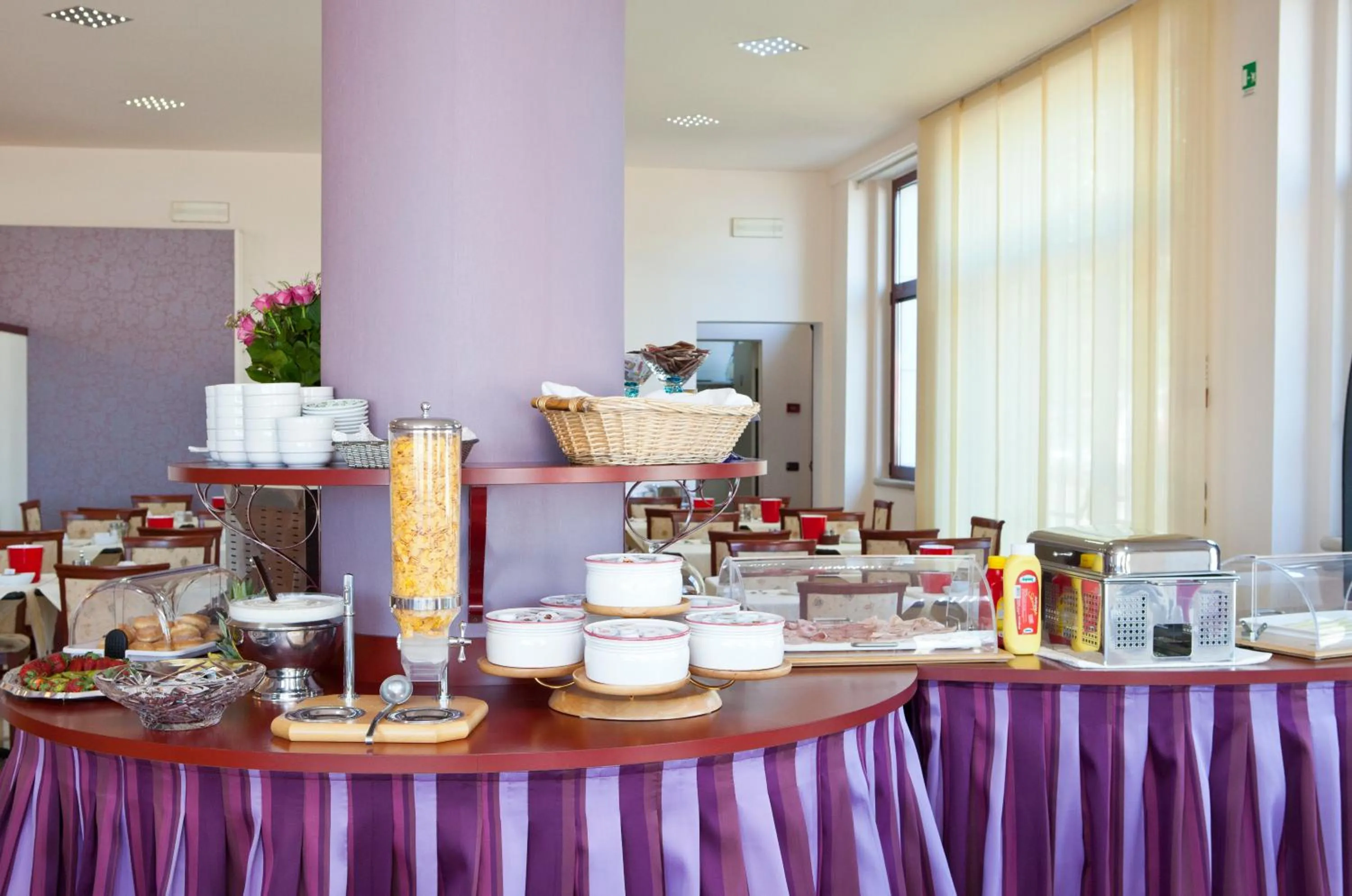 Restaurant/places to eat in Hotel Vittorio