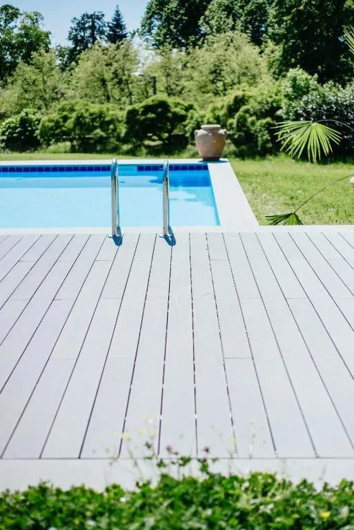 Swimming pool in Hotel Villa Borghi