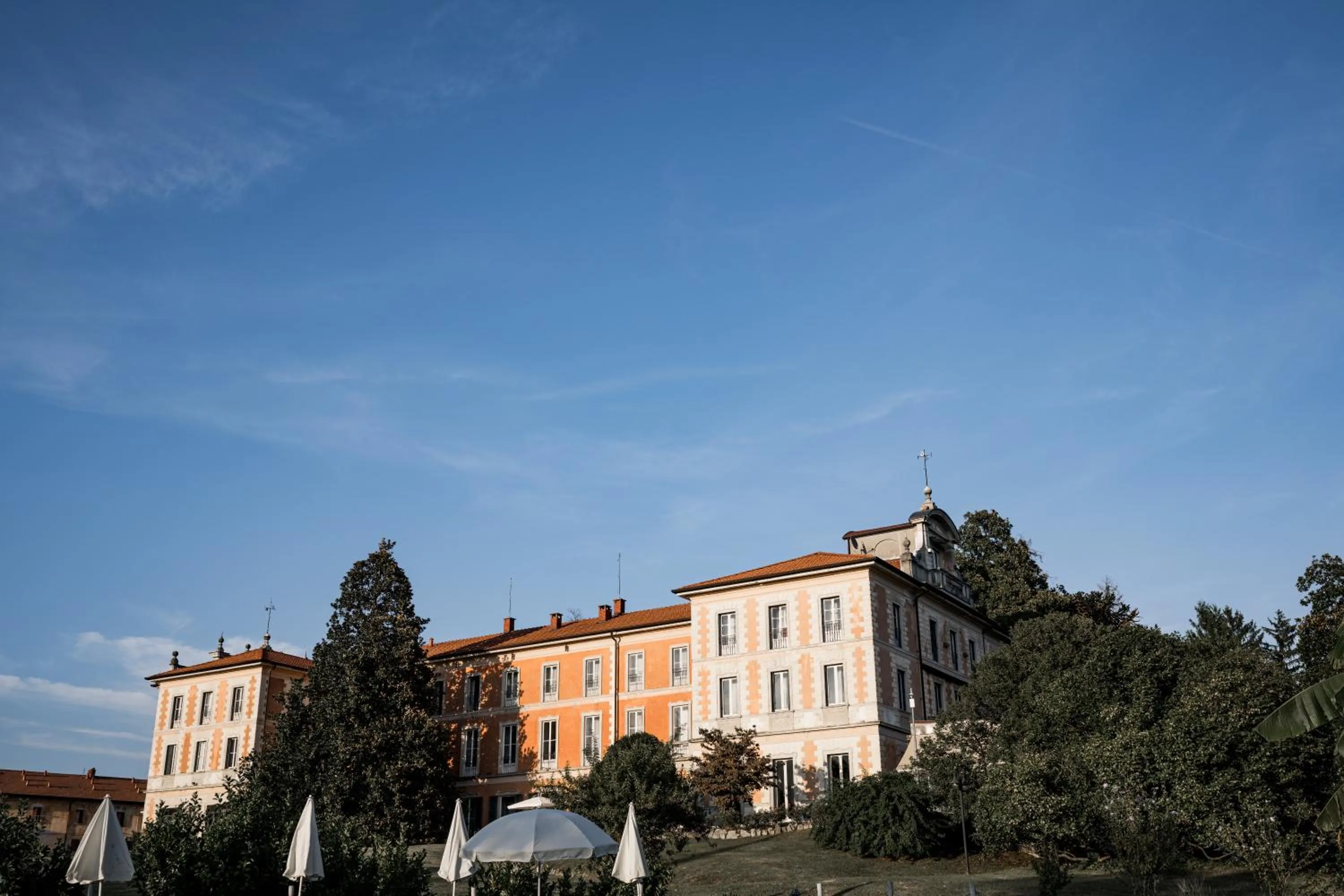 Property building in Hotel Villa Borghi