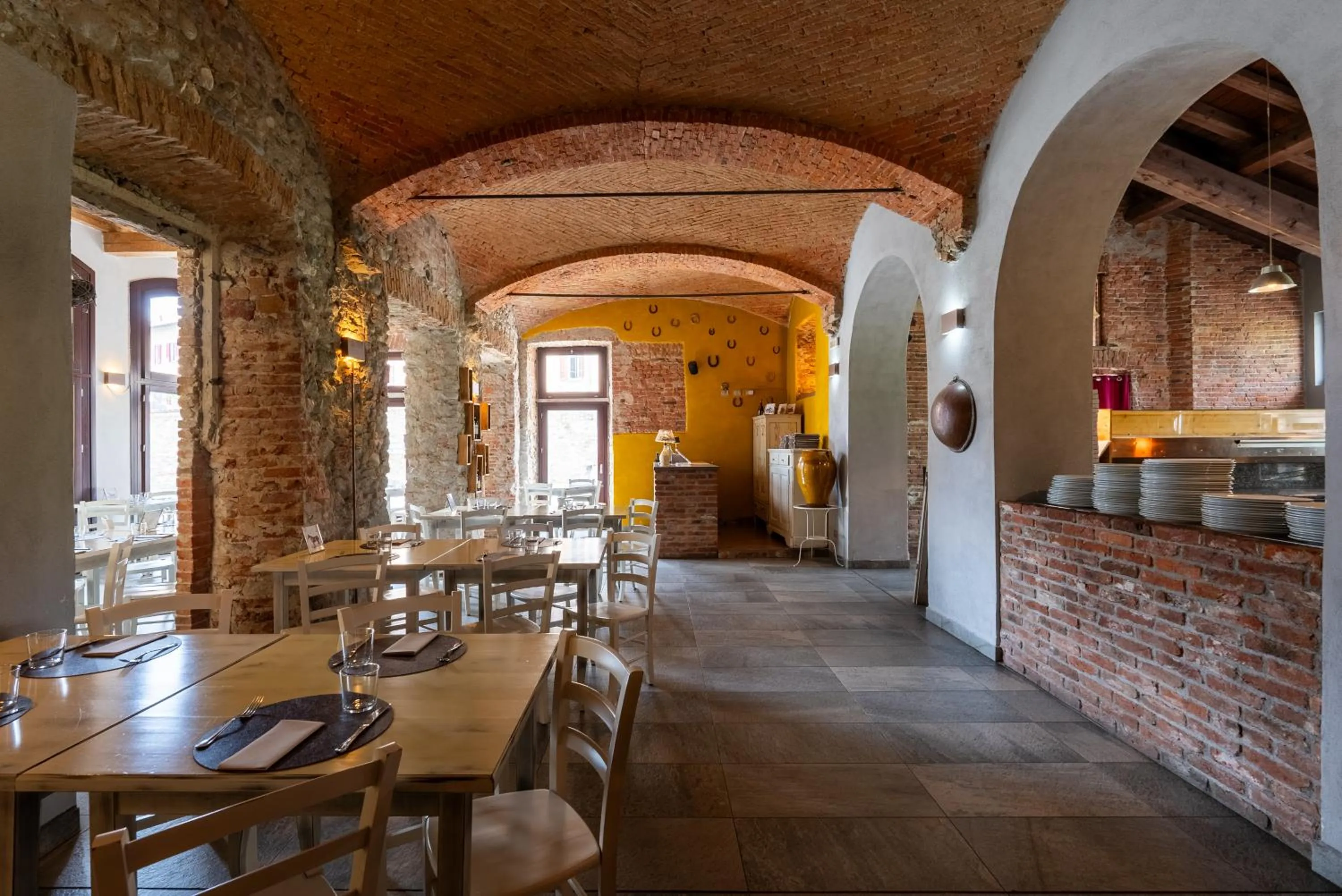 Restaurant/places to eat in Hotel Villa Borghi