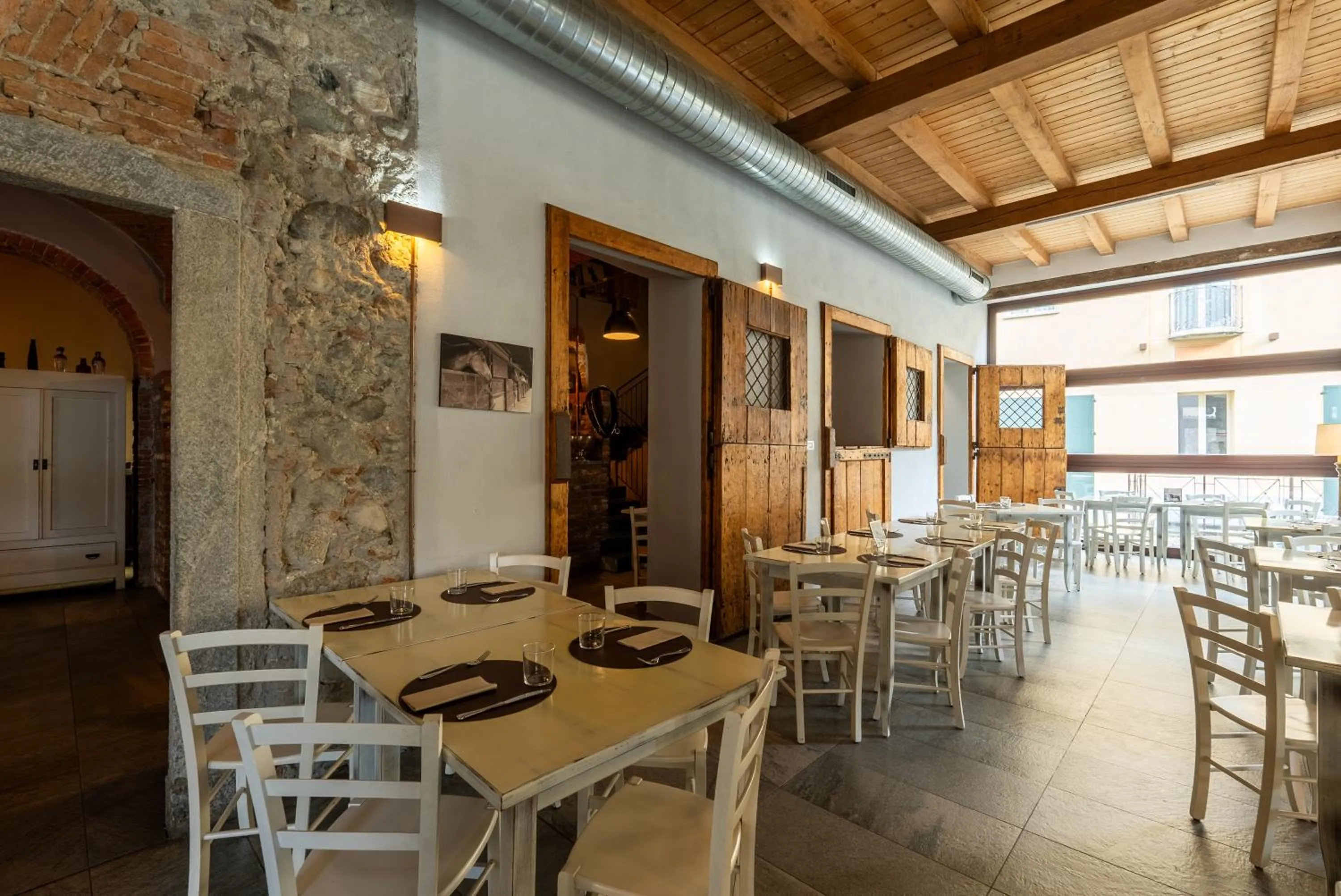 Restaurant/places to eat in Hotel Villa Borghi