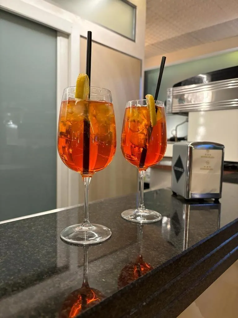 Drinks in Hotel Plaza