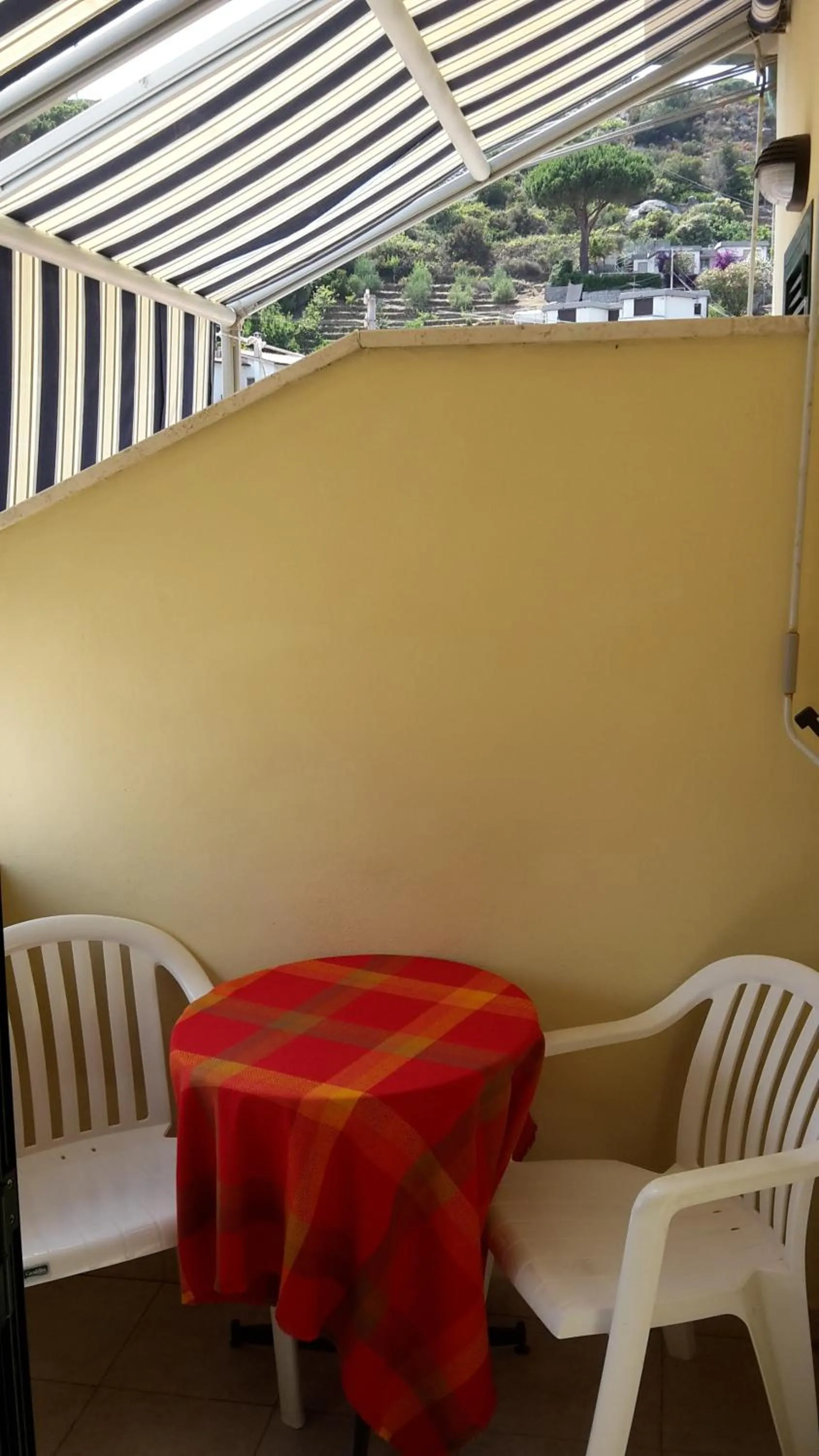 Seating area in Hotel Da Italo