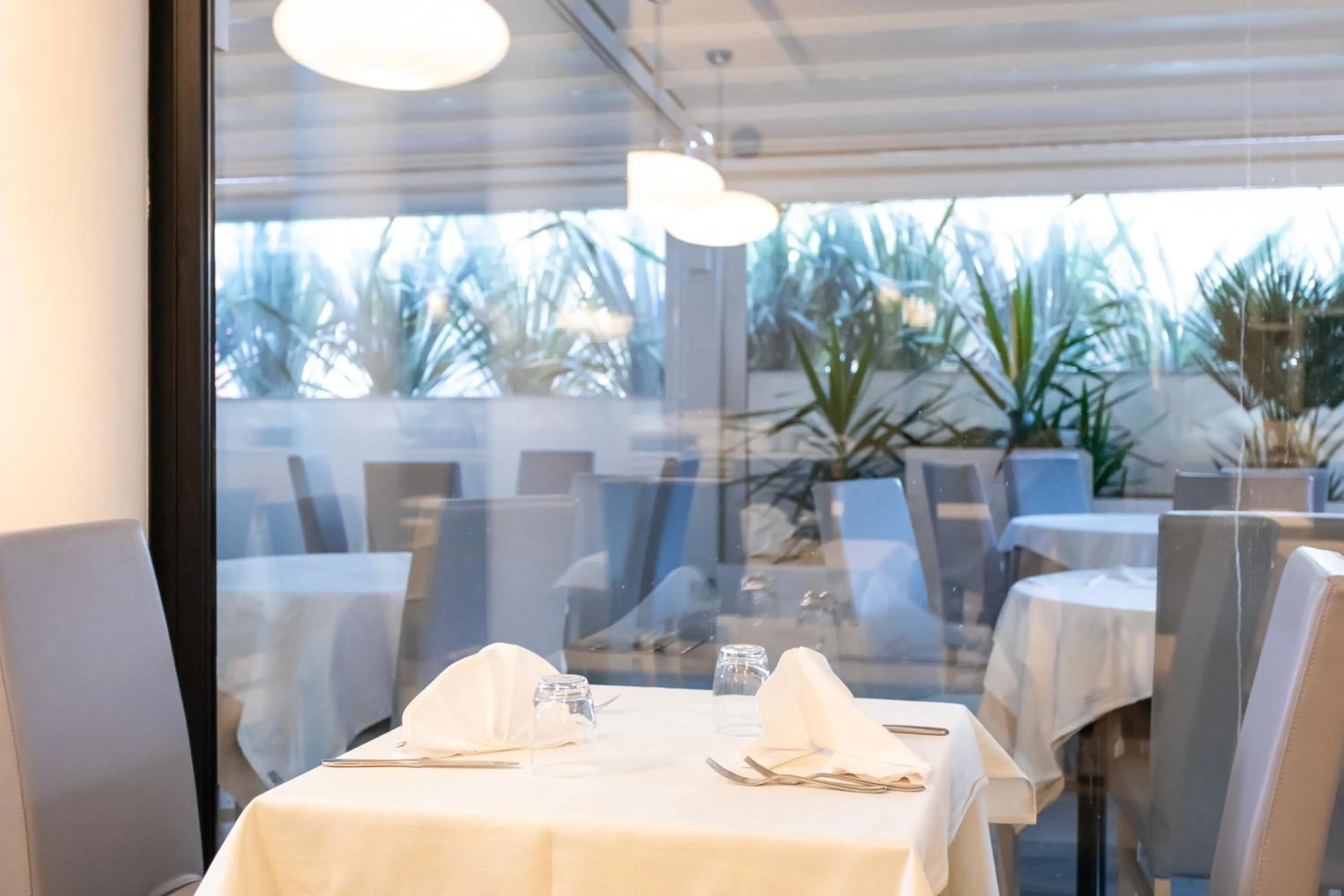 Restaurant/places to eat in Ferretti Beach Hotel