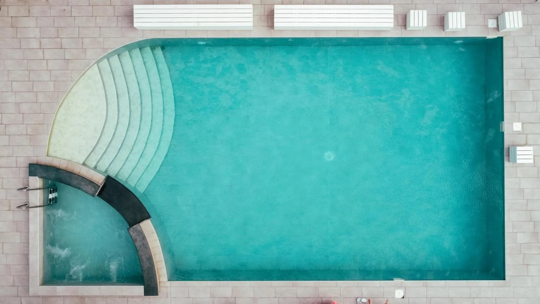 Pool view in Ferretti Beach Hotel