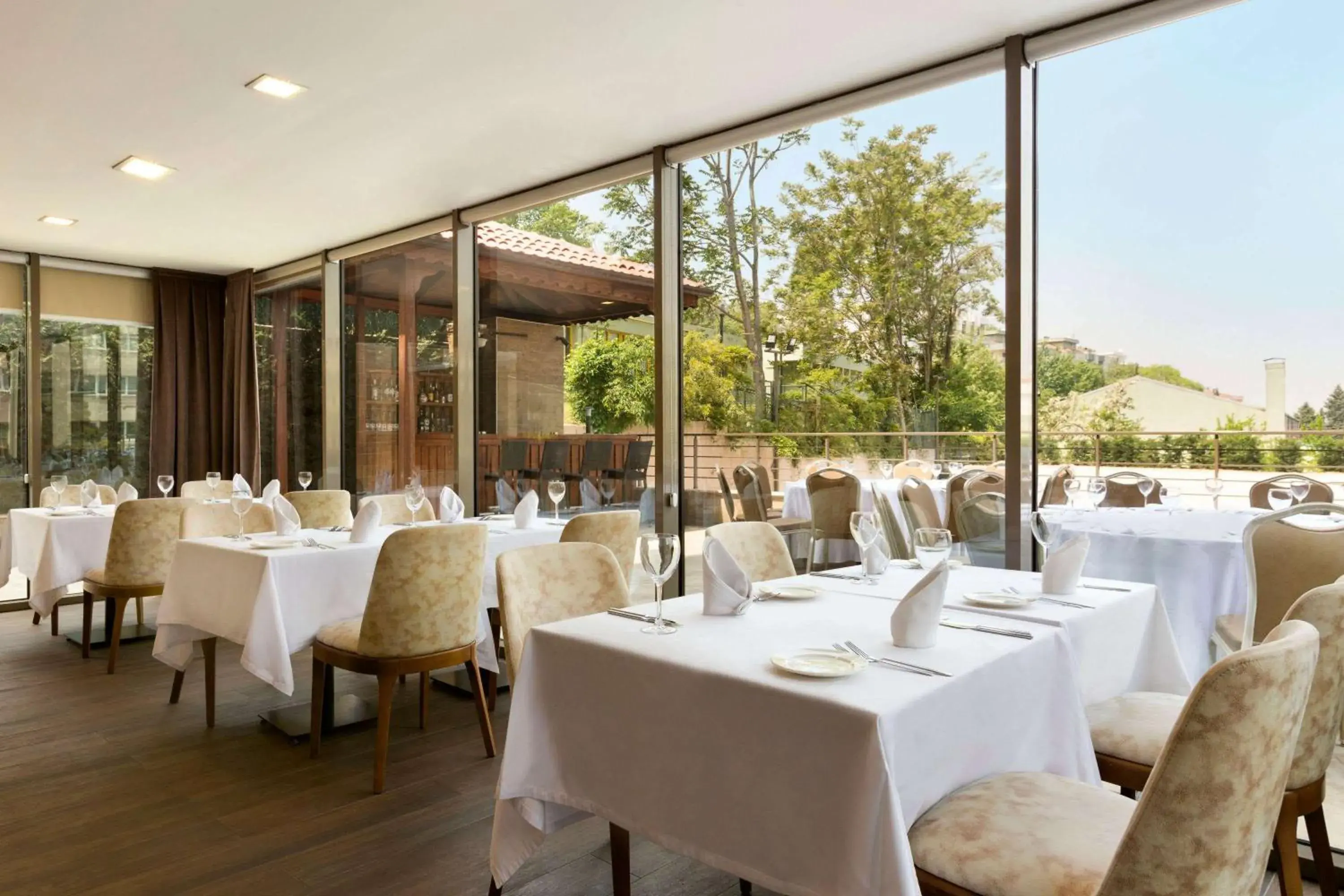 Restaurant/places to eat in Ramada By Wyndham Bursa Cekirge Thermal & Spa Restaurant/places to eat in Ramada By Wyndham Bursa Cekirge Thermal & Spa