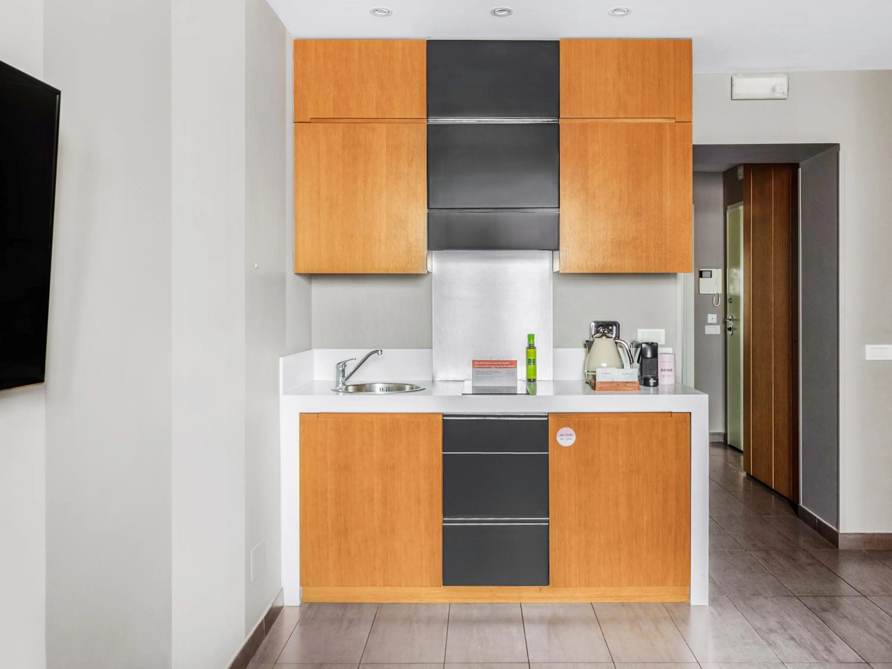 Kitchen or kitchenette in Numa Rome Vici
