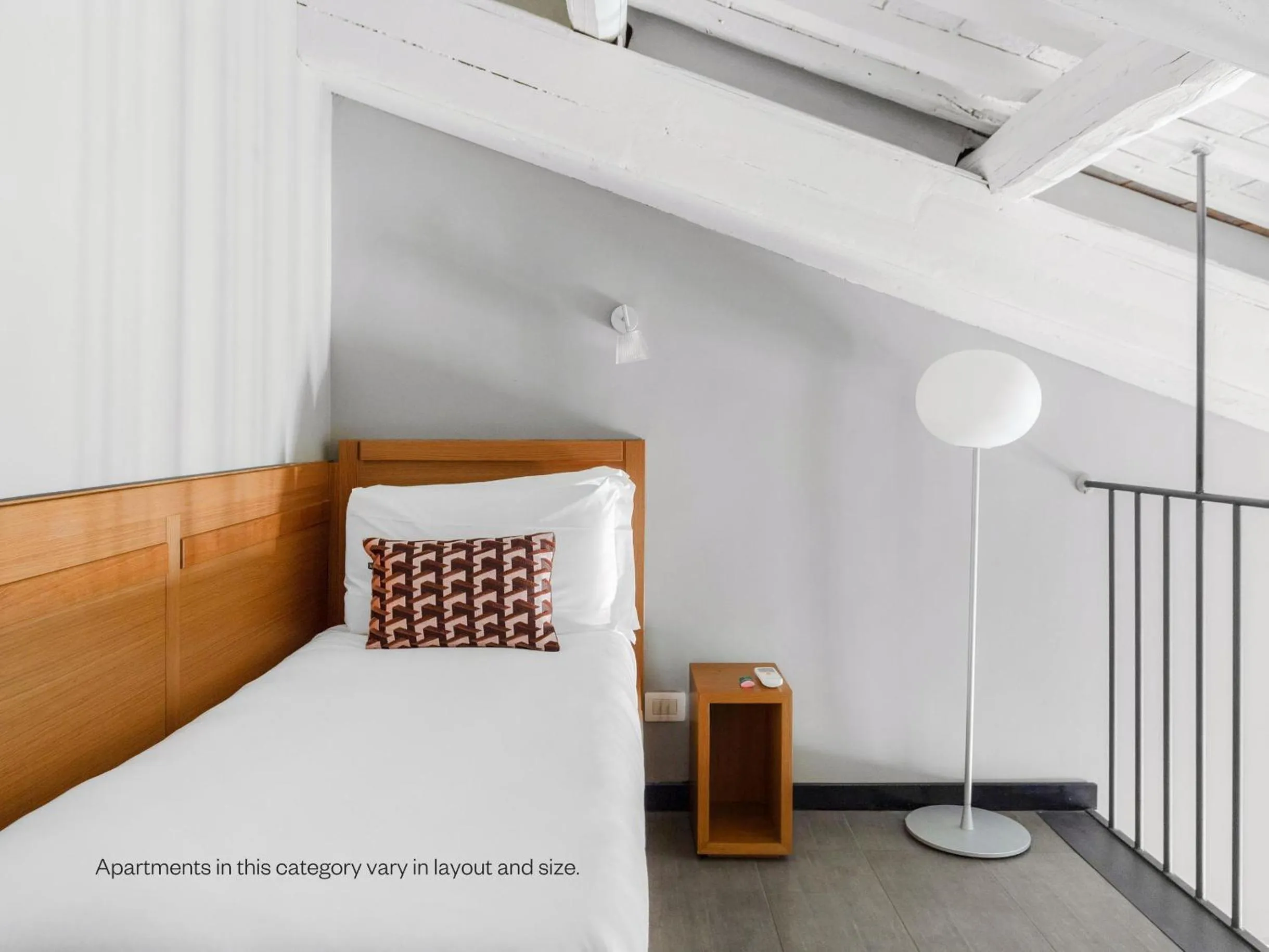 Bed in Numa Rome Vici