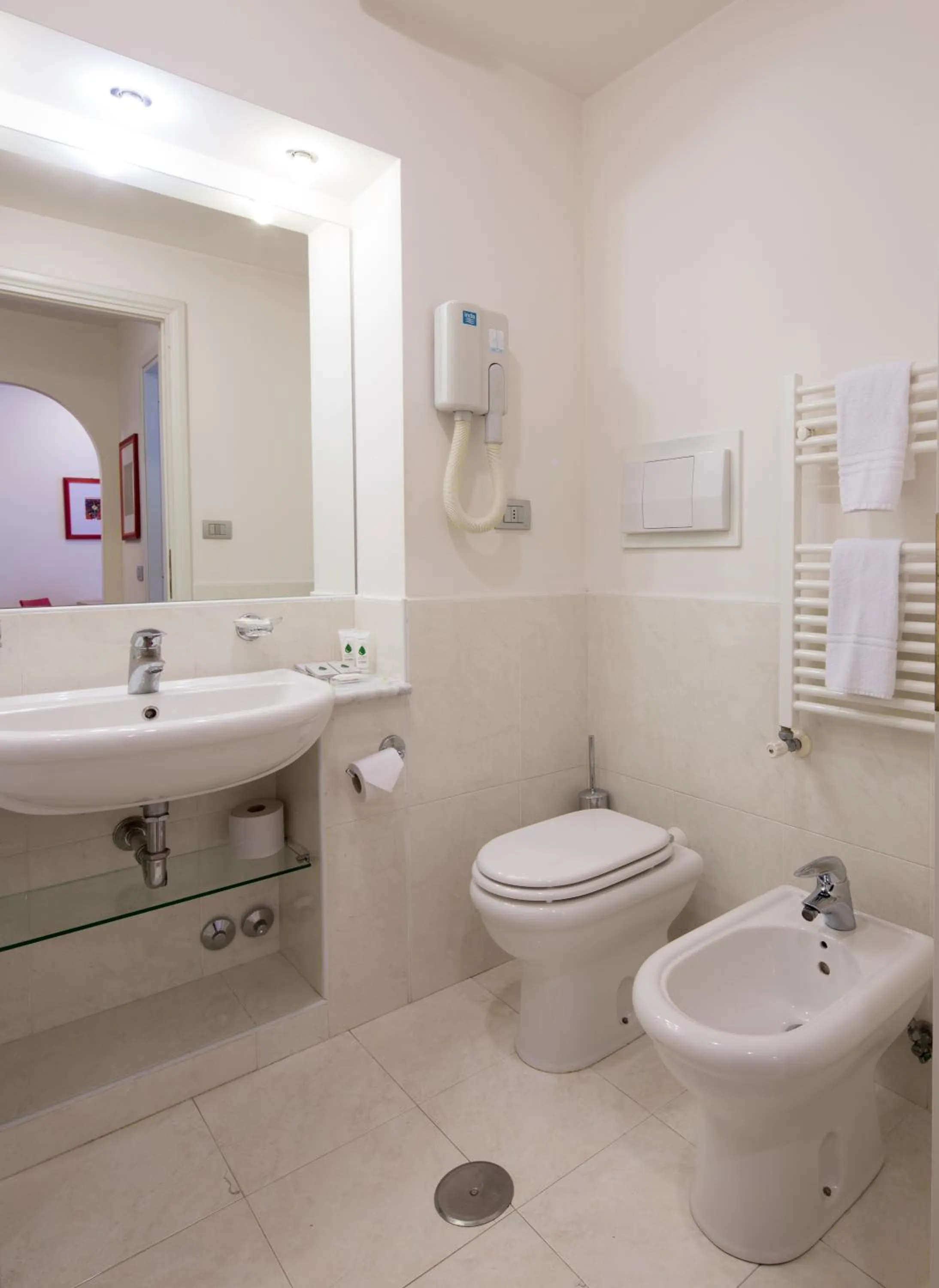 Bathroom in Residence I Triangoli