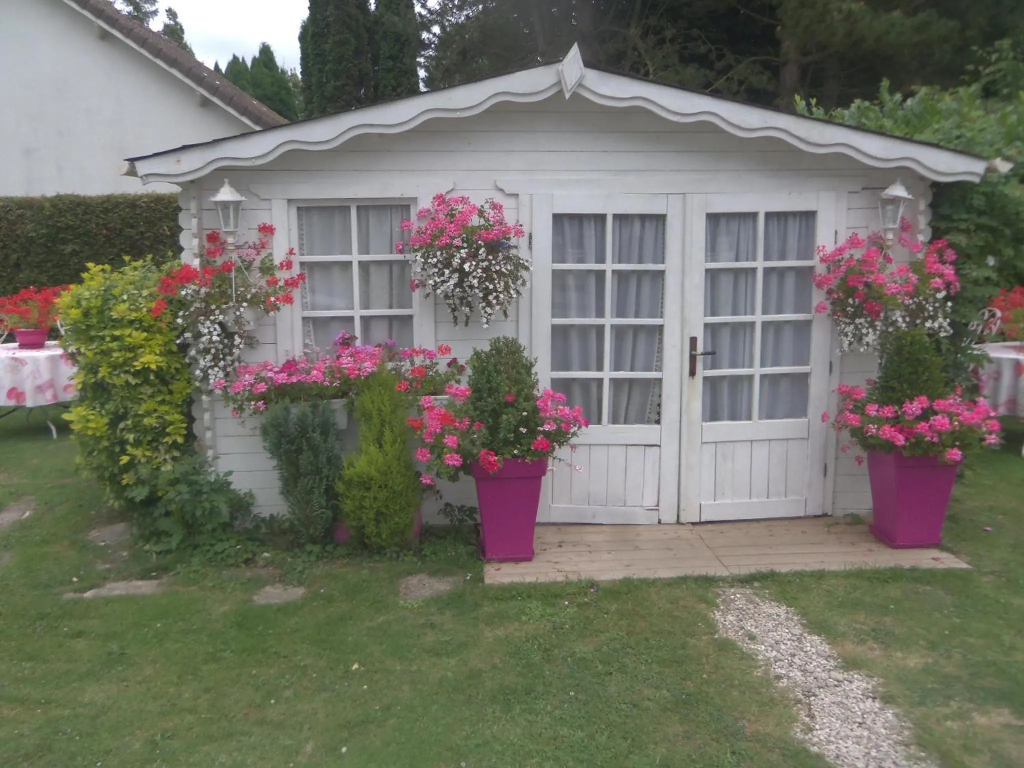 Area and facilities in Le Point du Jour