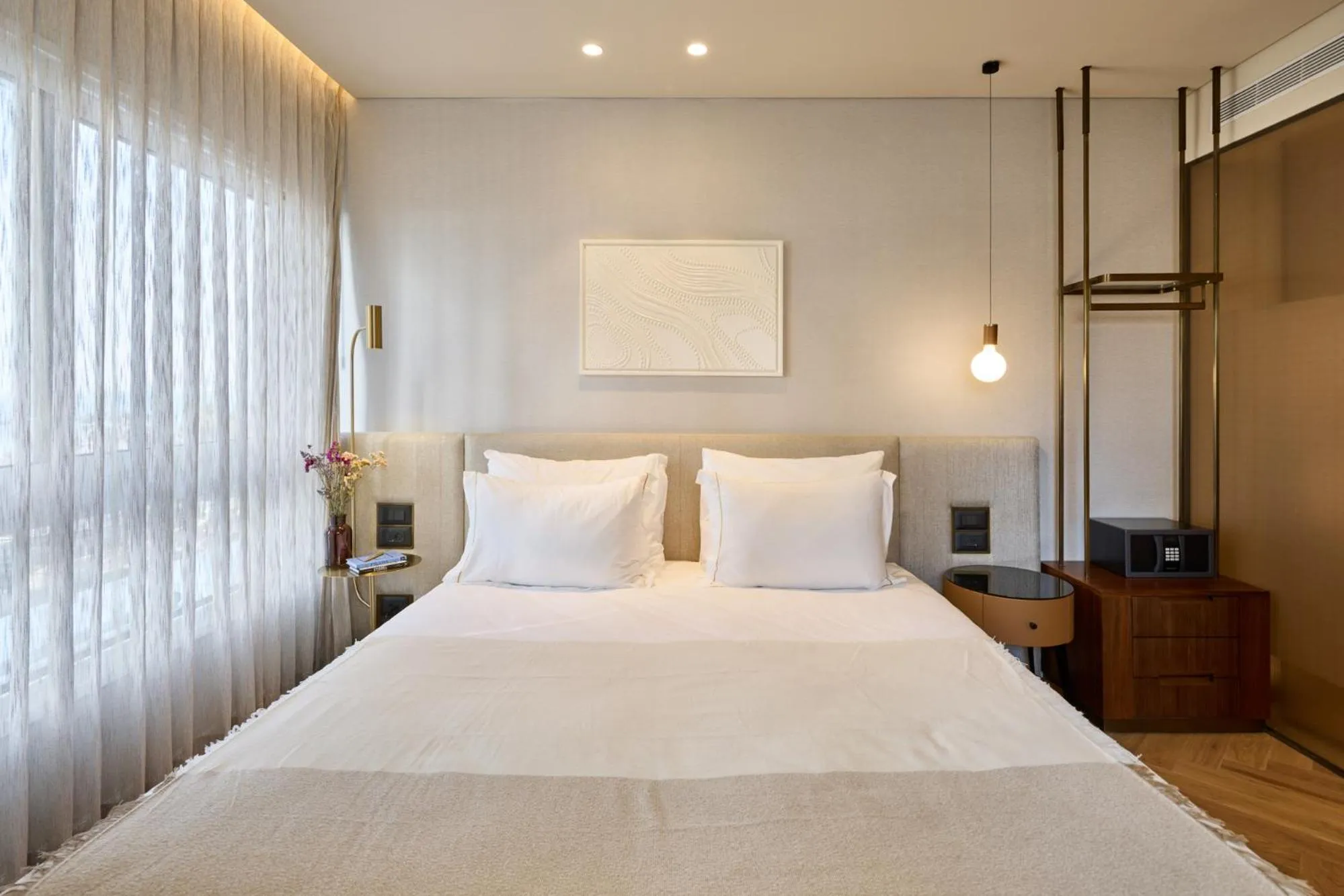 Photo of the whole room, Bed in Jewel TLV Hotel