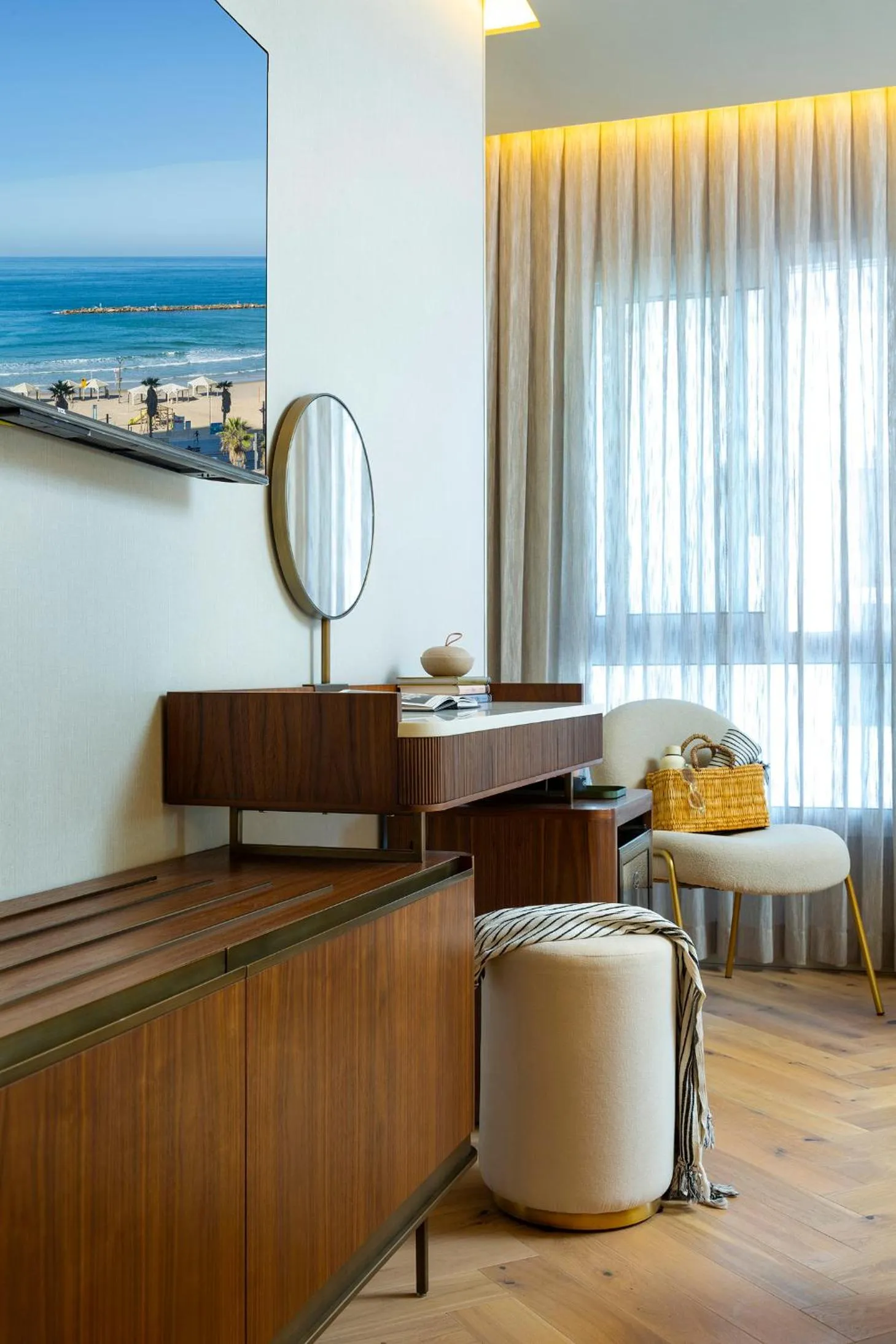 Seating area in Jewel TLV Hotel