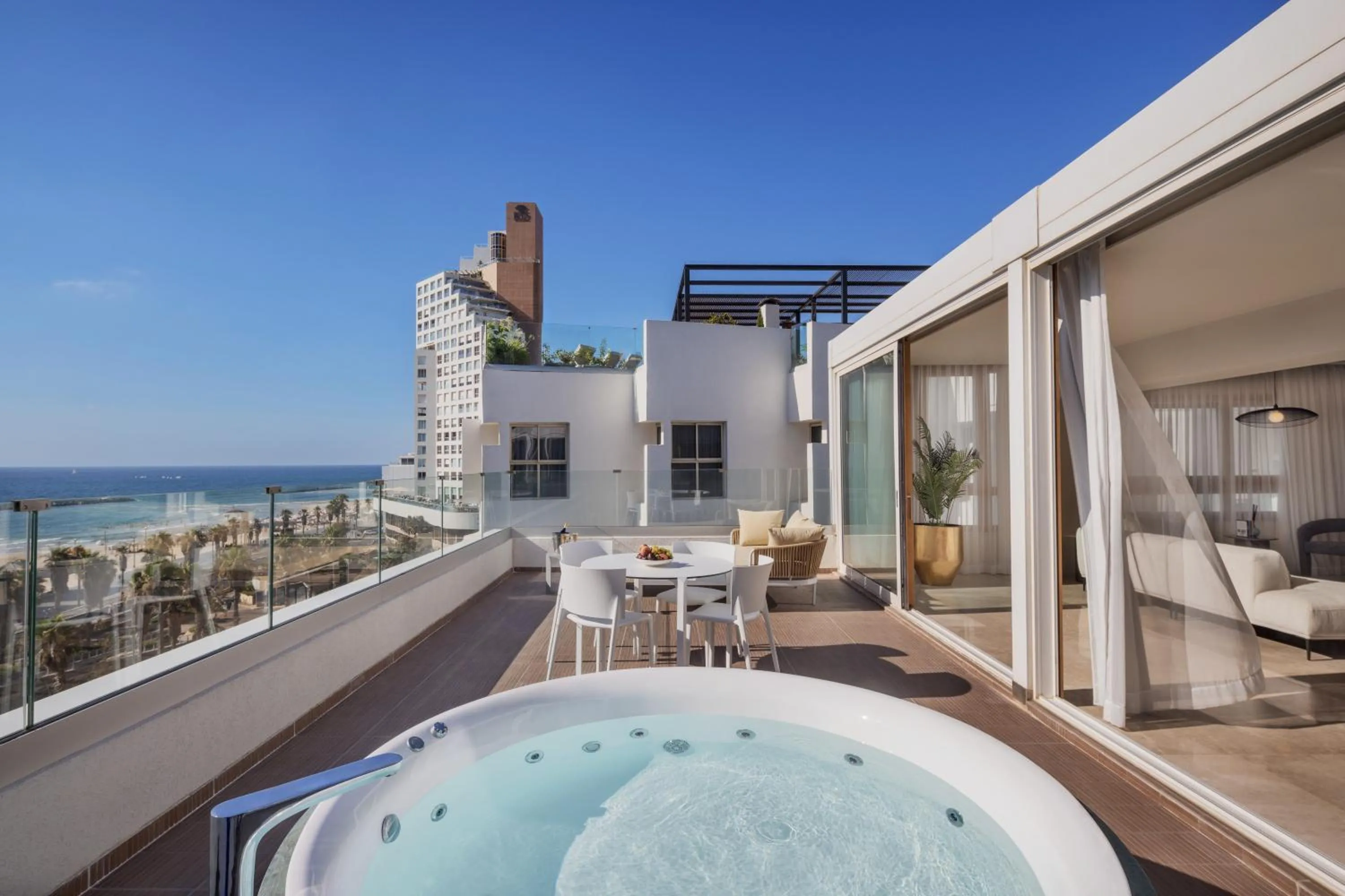 Balcony/Terrace in Jewel TLV Hotel