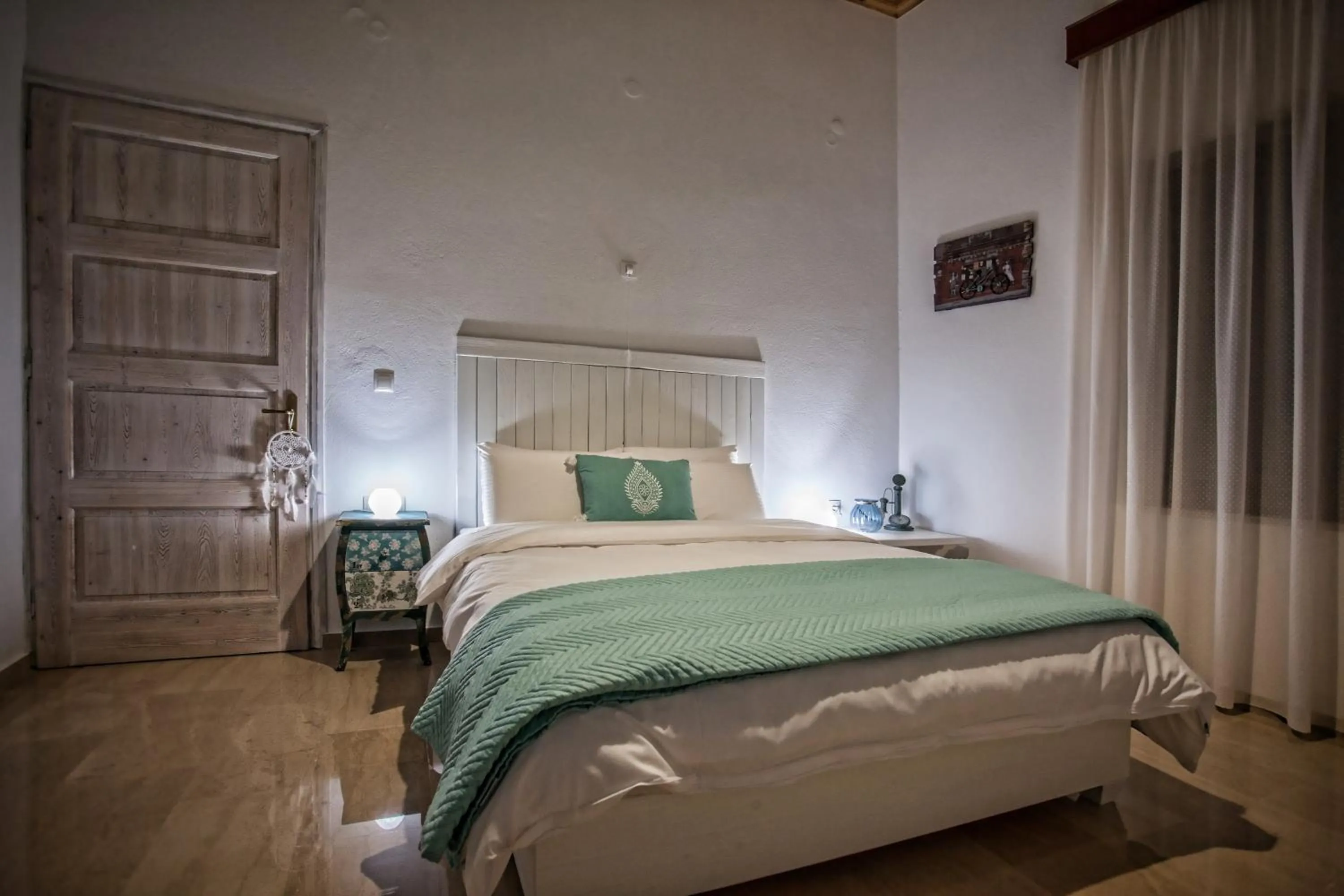 Maya's Boutique Residence