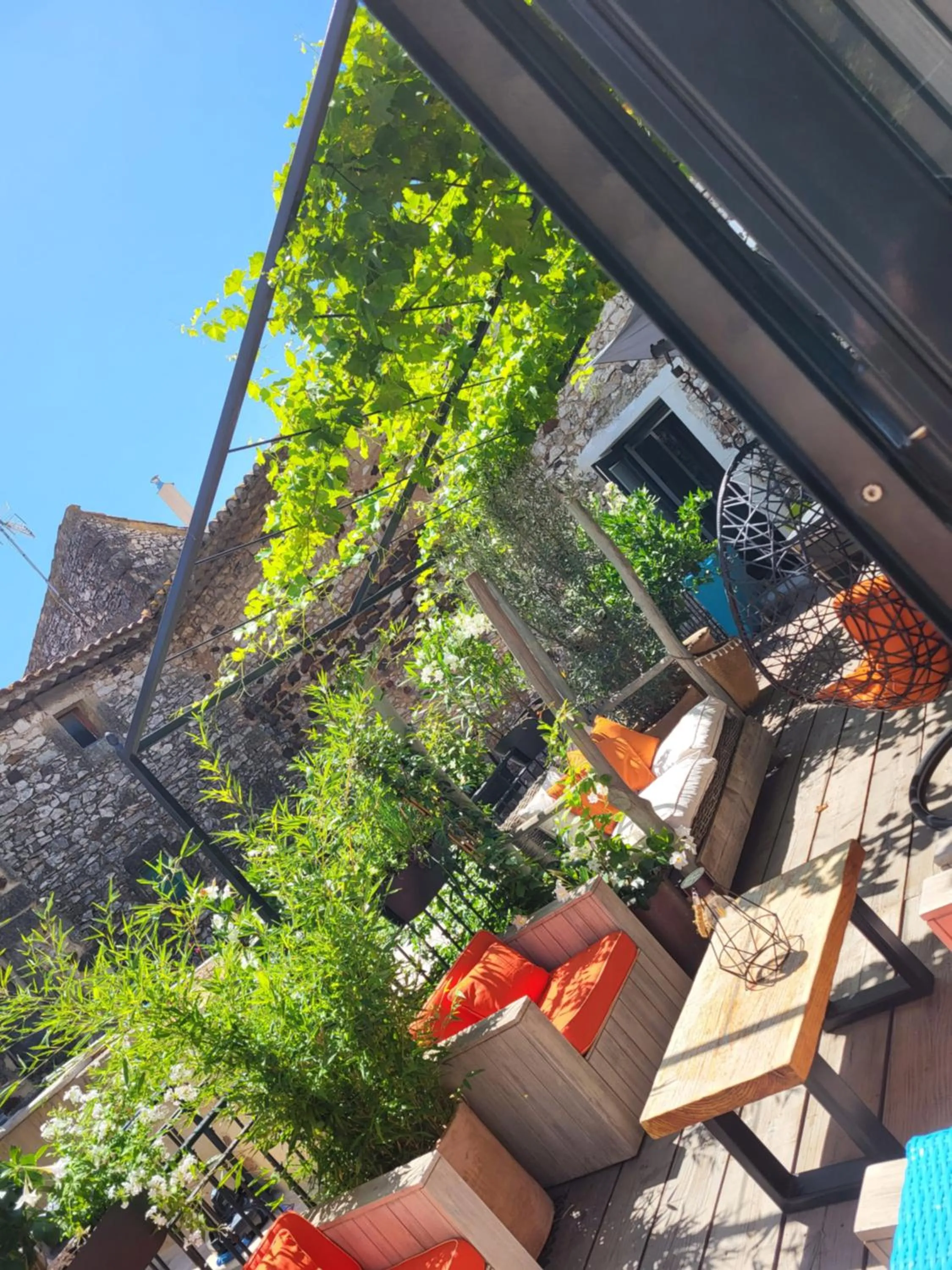 Patio in La PULCINELLA Maison de Famille