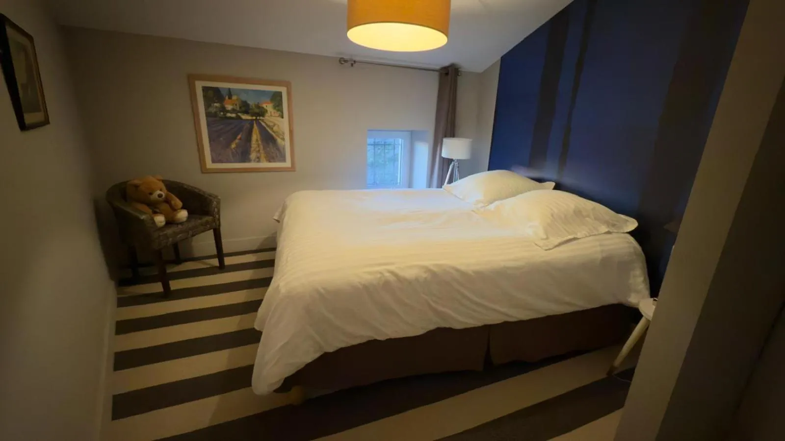 Photo of the whole room, Bed in La PULCINELLA Maison de Famille