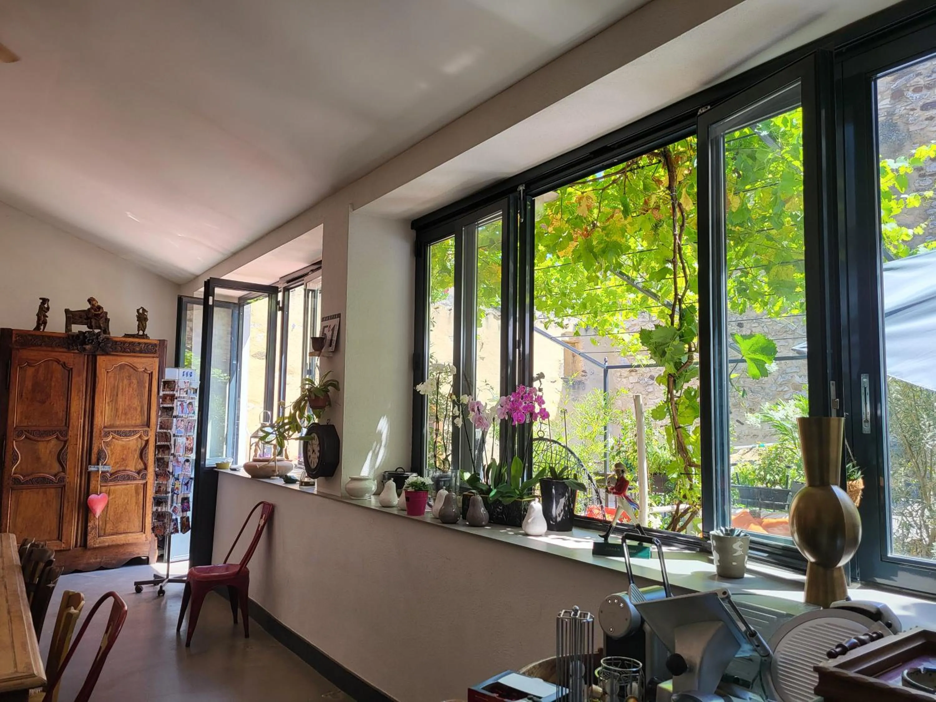 Dining area in La PULCINELLA Maison de Famille