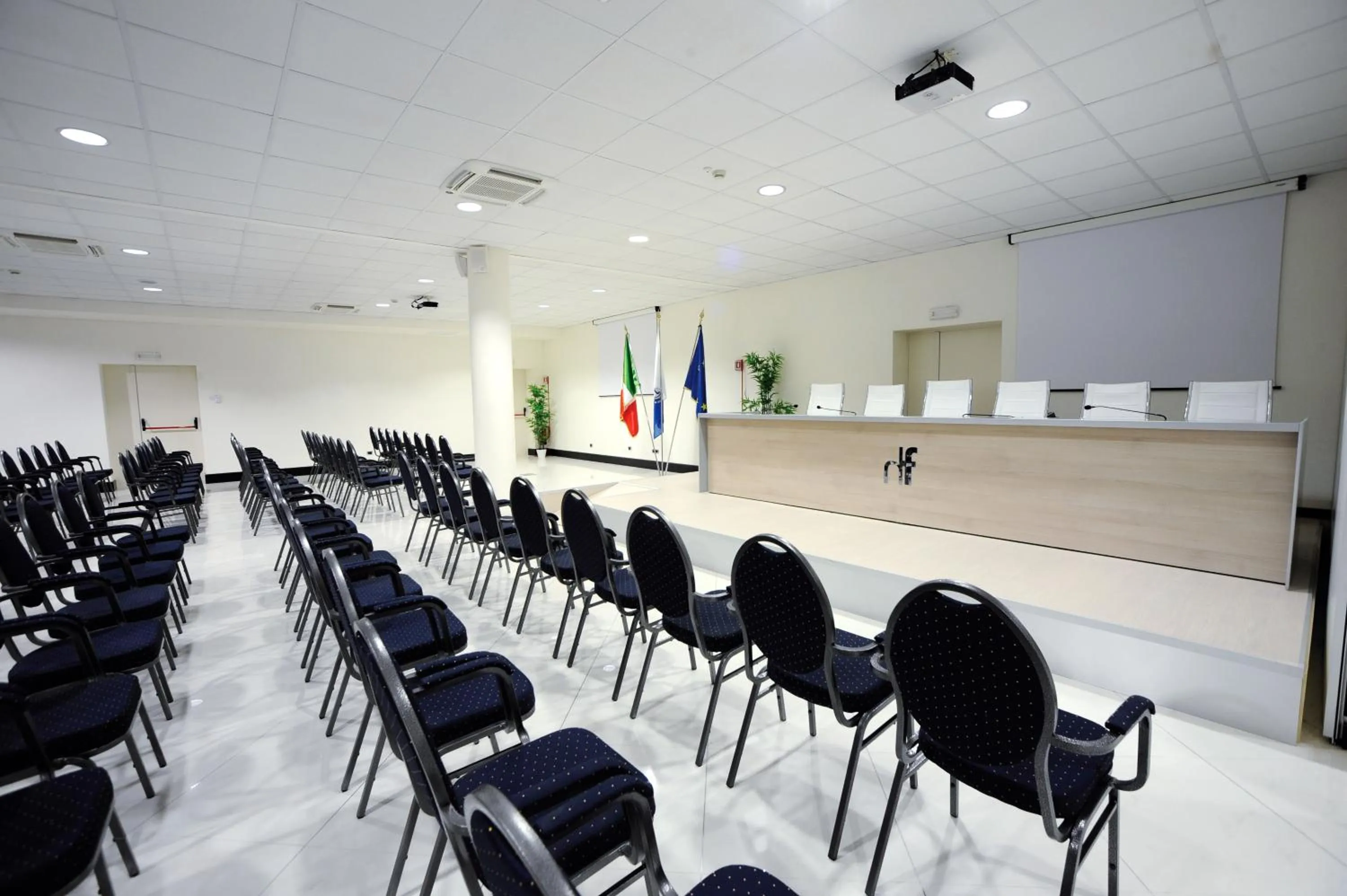 Business facilities in Hotel Fiera Di Brescia