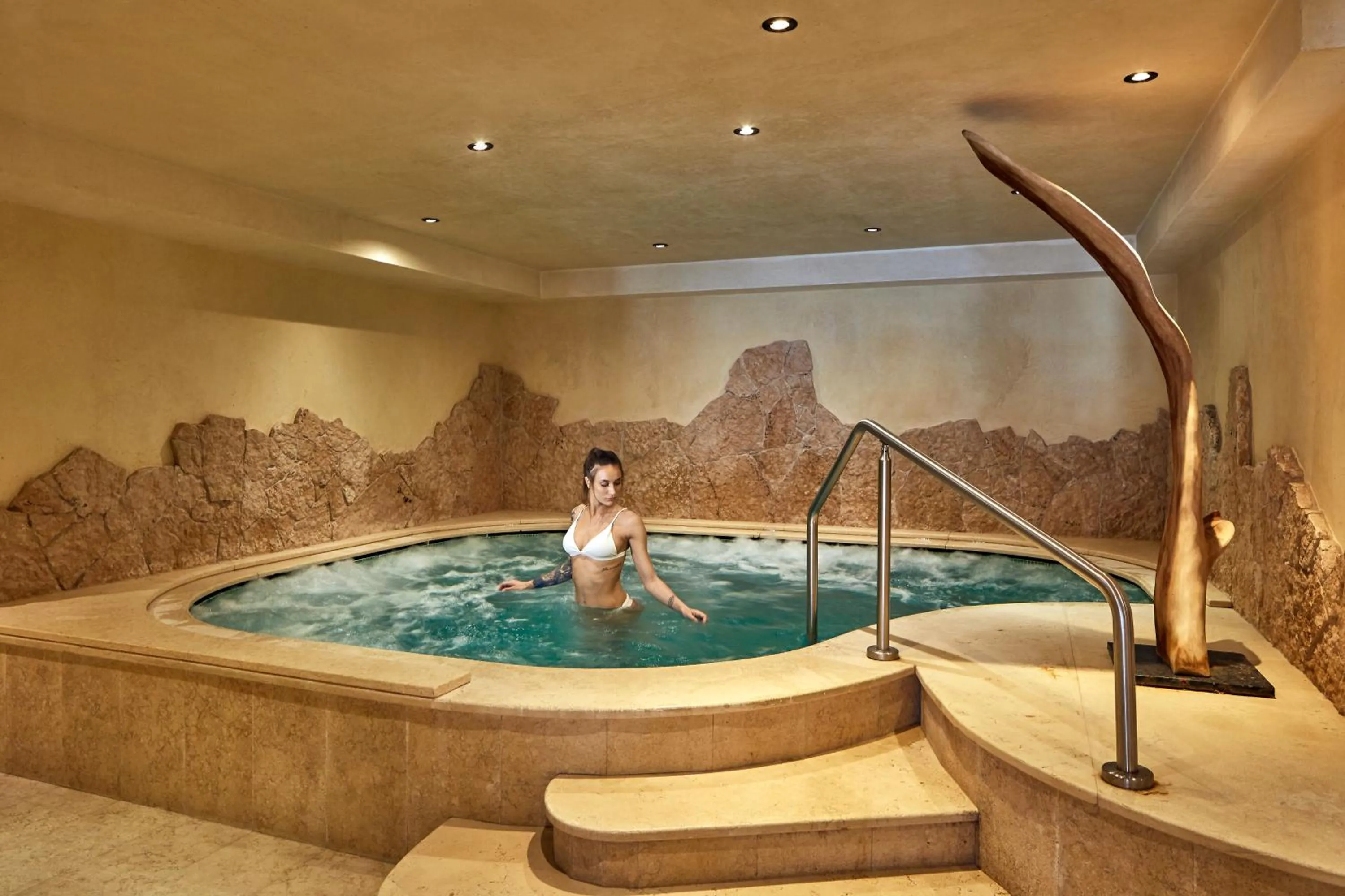 Hot Tub in Sporthotel Panorama