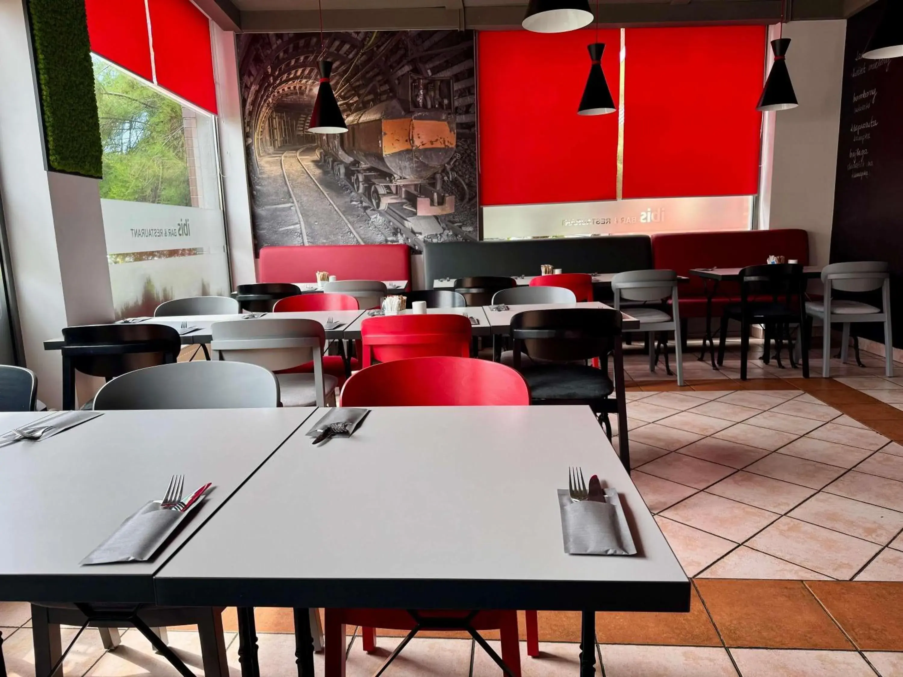 Restaurant/places to eat in Ibis Katowice - Zabrze Restaurant/places to eat in Ibis Katowice - Zabrze