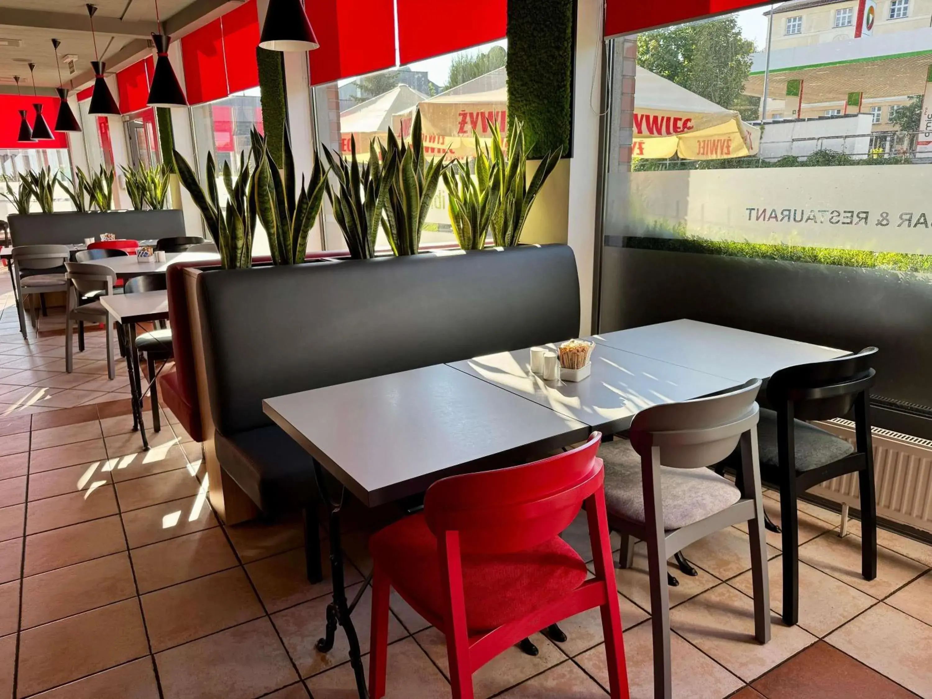 Restaurant/places to eat in Ibis Katowice - Zabrze Restaurant/places to eat in Ibis Katowice - Zabrze