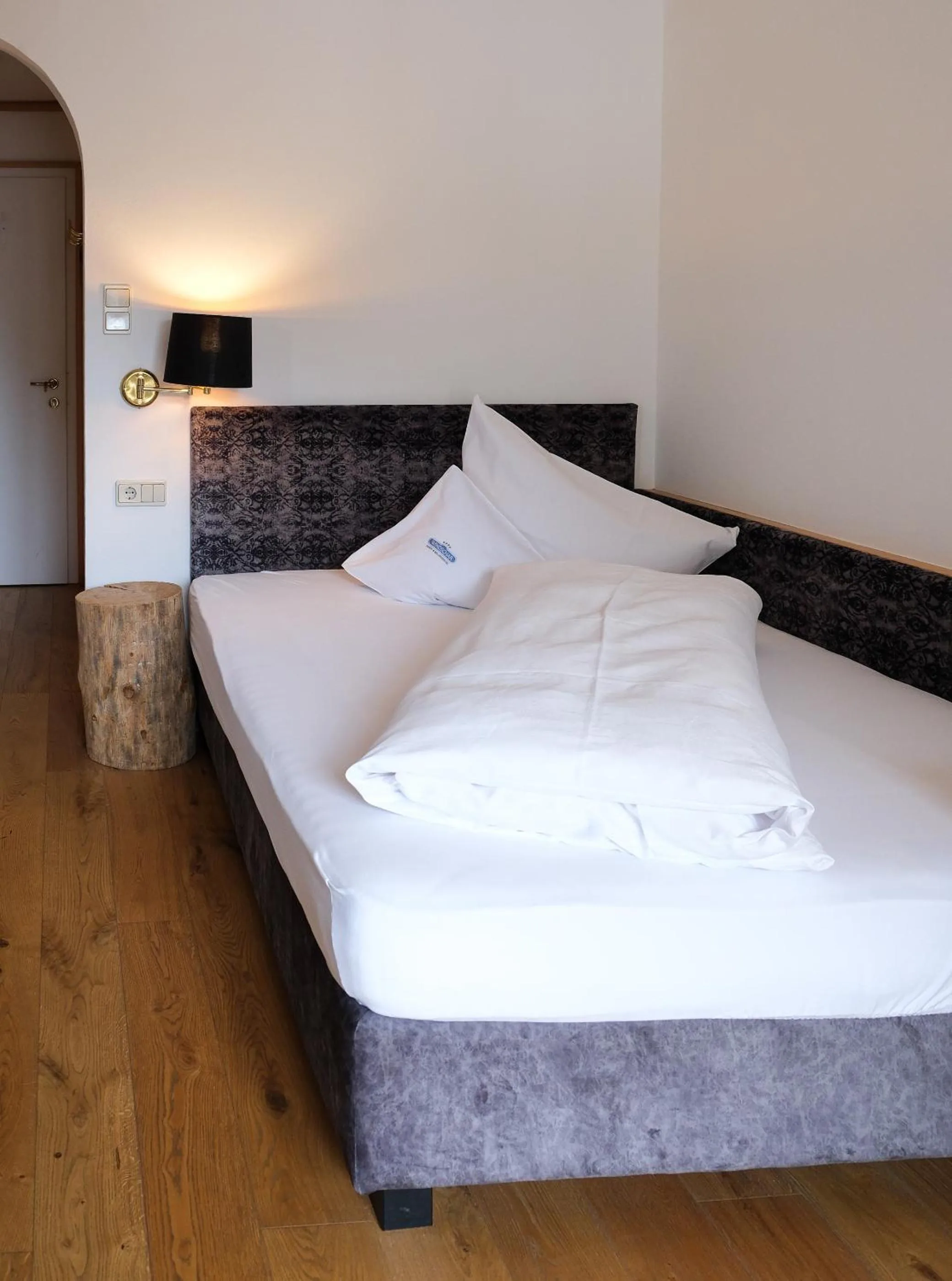 Bedroom, Bed in Ferien & Wellnesshotel Windschar