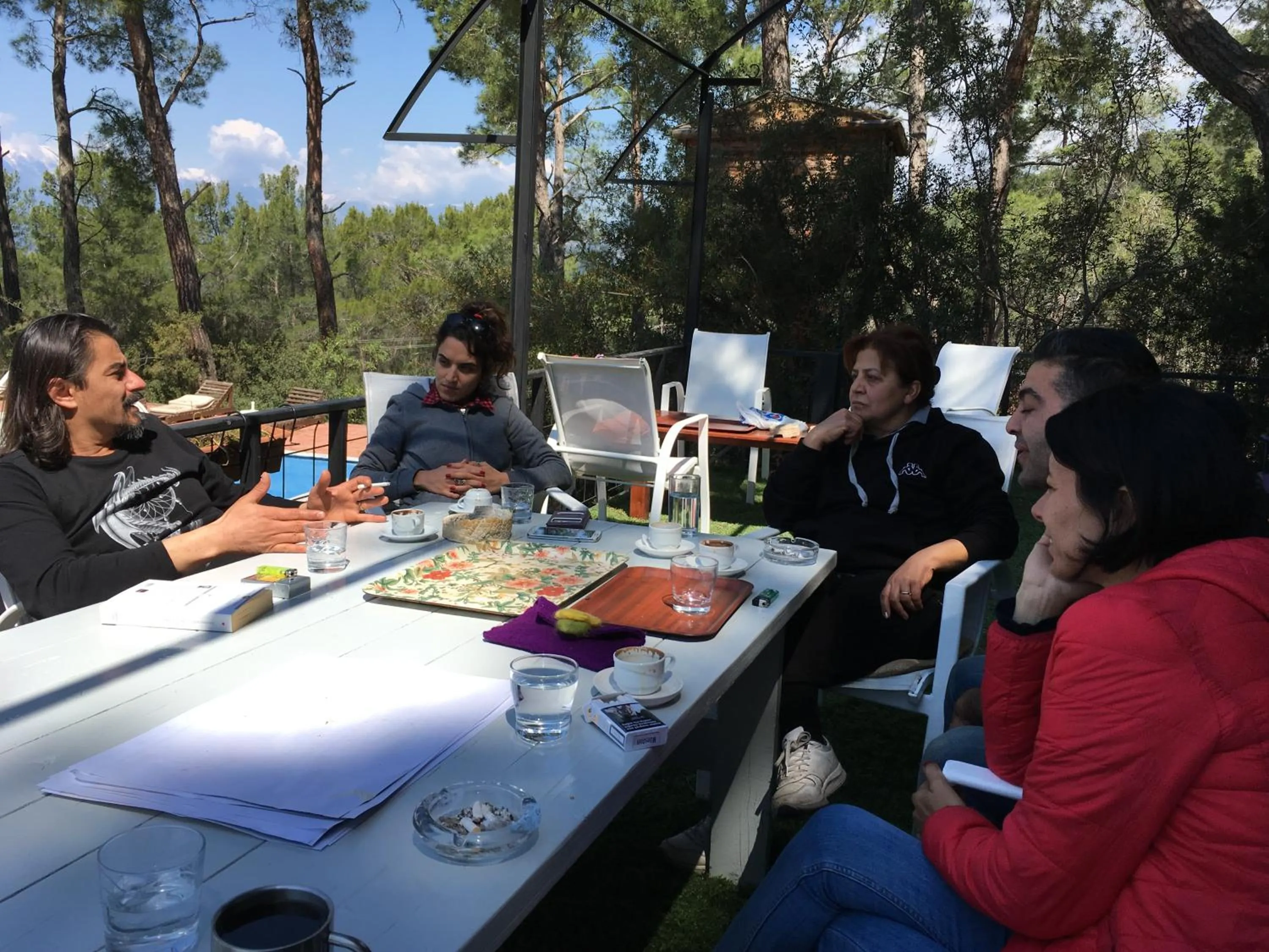 Guests in HavaSuPark Bungalows