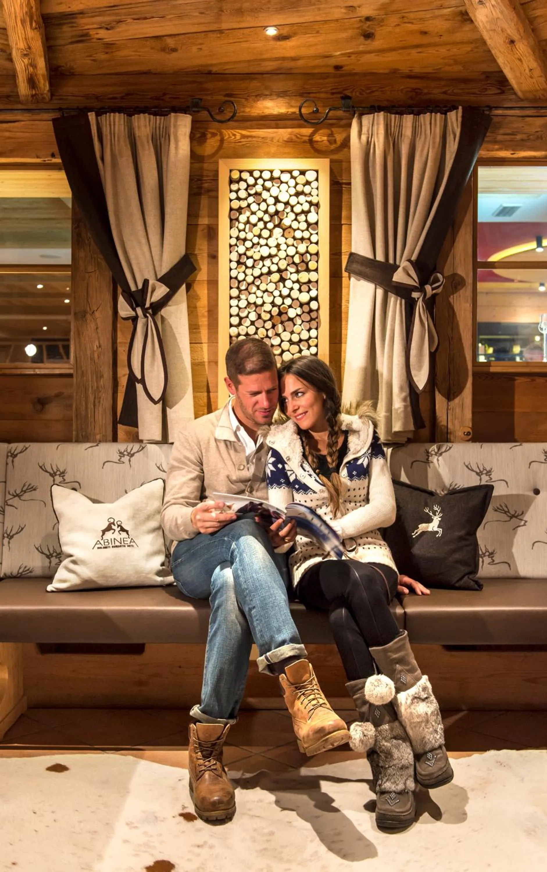 Lounge or bar in ABINEA Dolomiti Romantic SPA