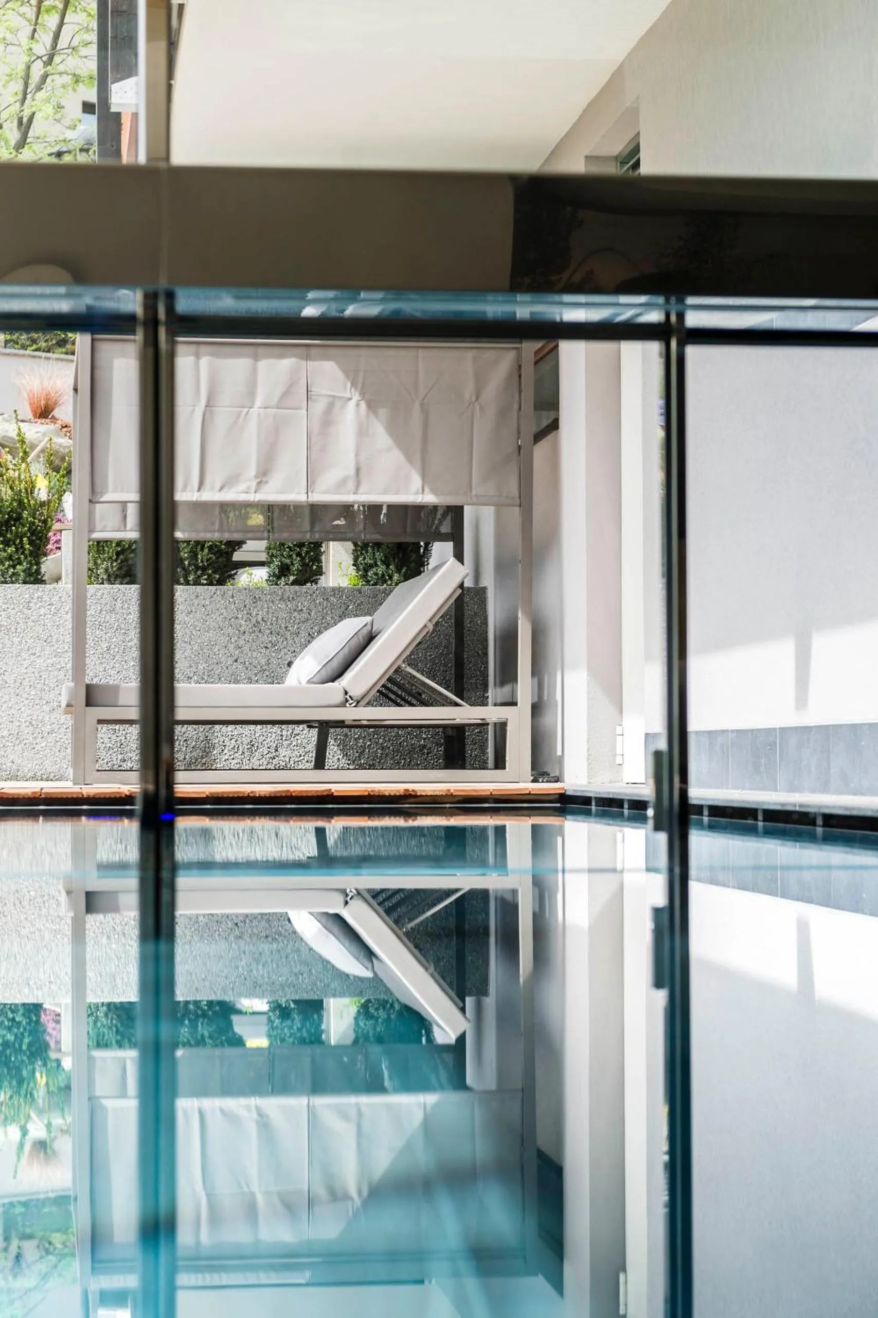 Swimming pool in Hotel Clara