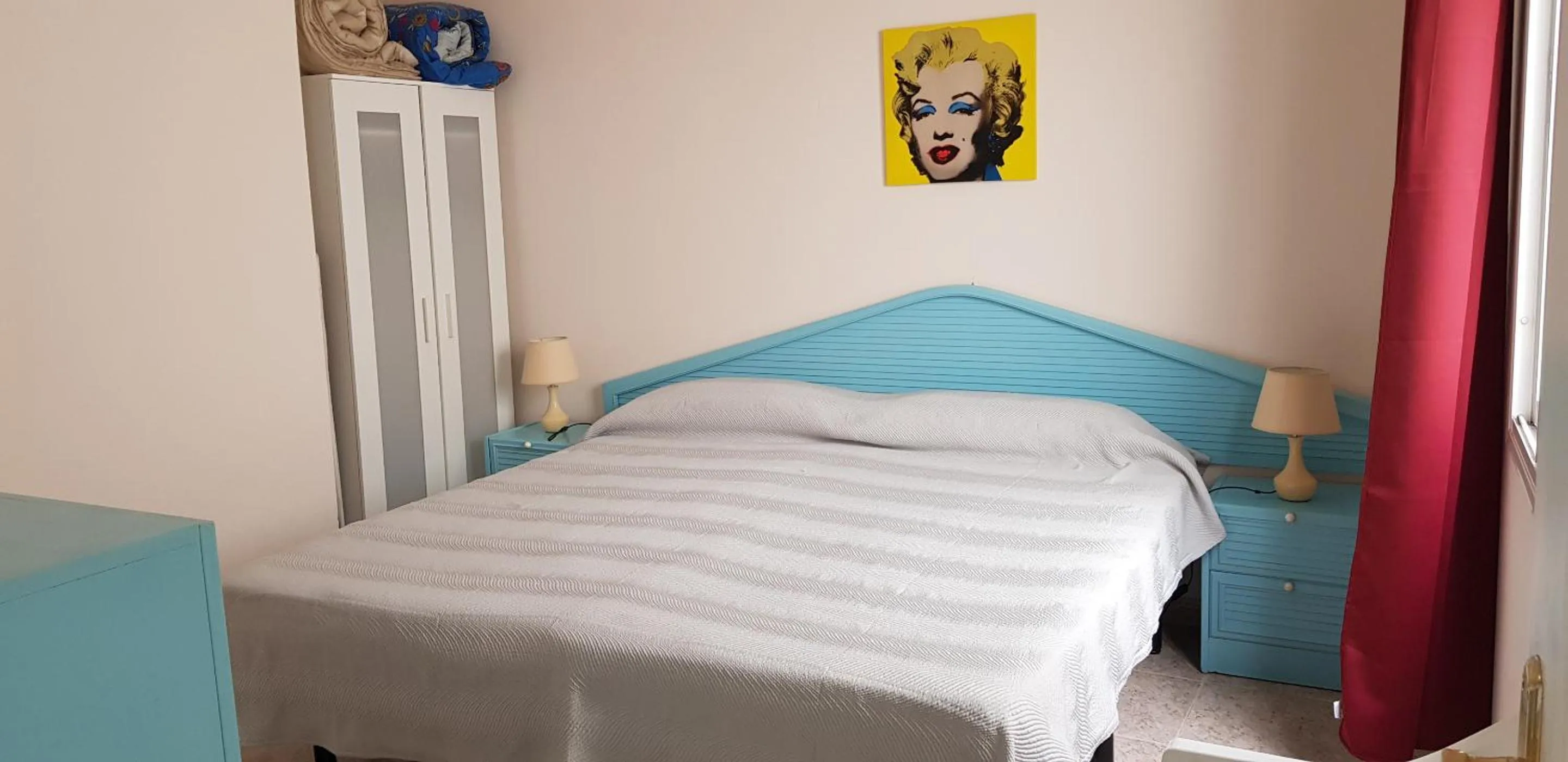 Bedroom, Bed in Viviendas XXIII