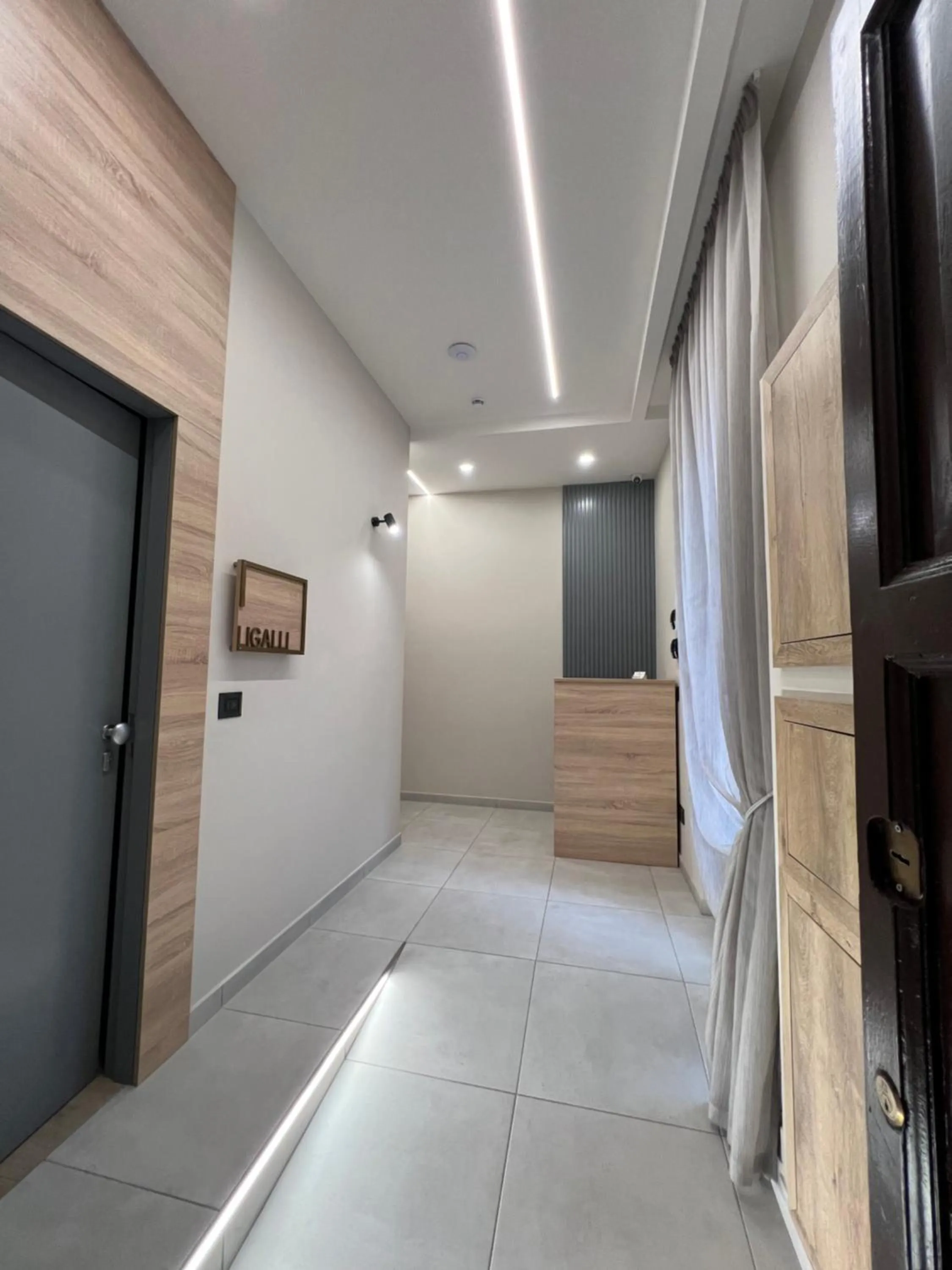 Relais Piazza Del Plebiscito B&B