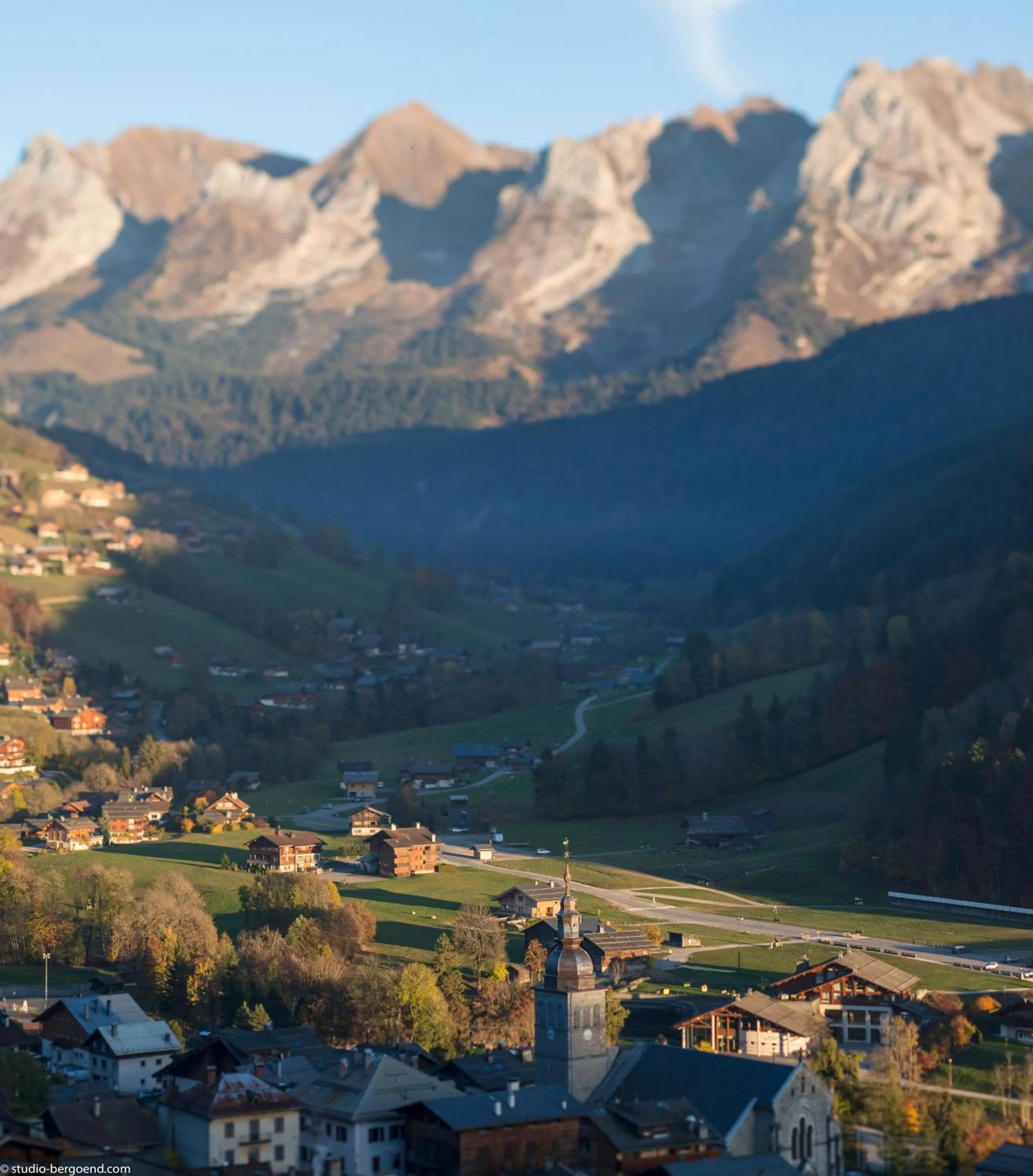 Natural landscape in MGM Hôtels & Résidences - Résidence Le Roc Des Tours