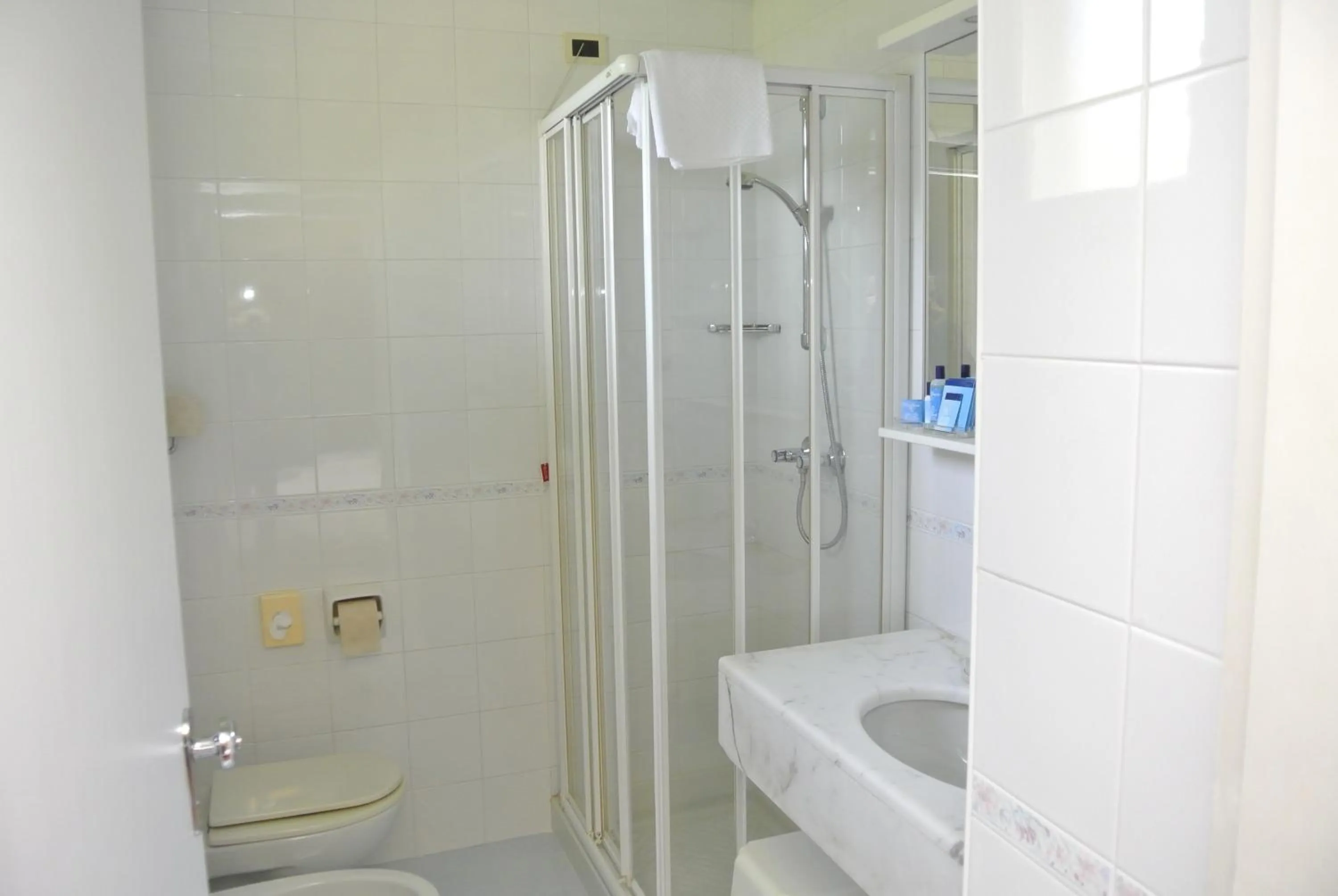 Bathroom in Hotel Garden