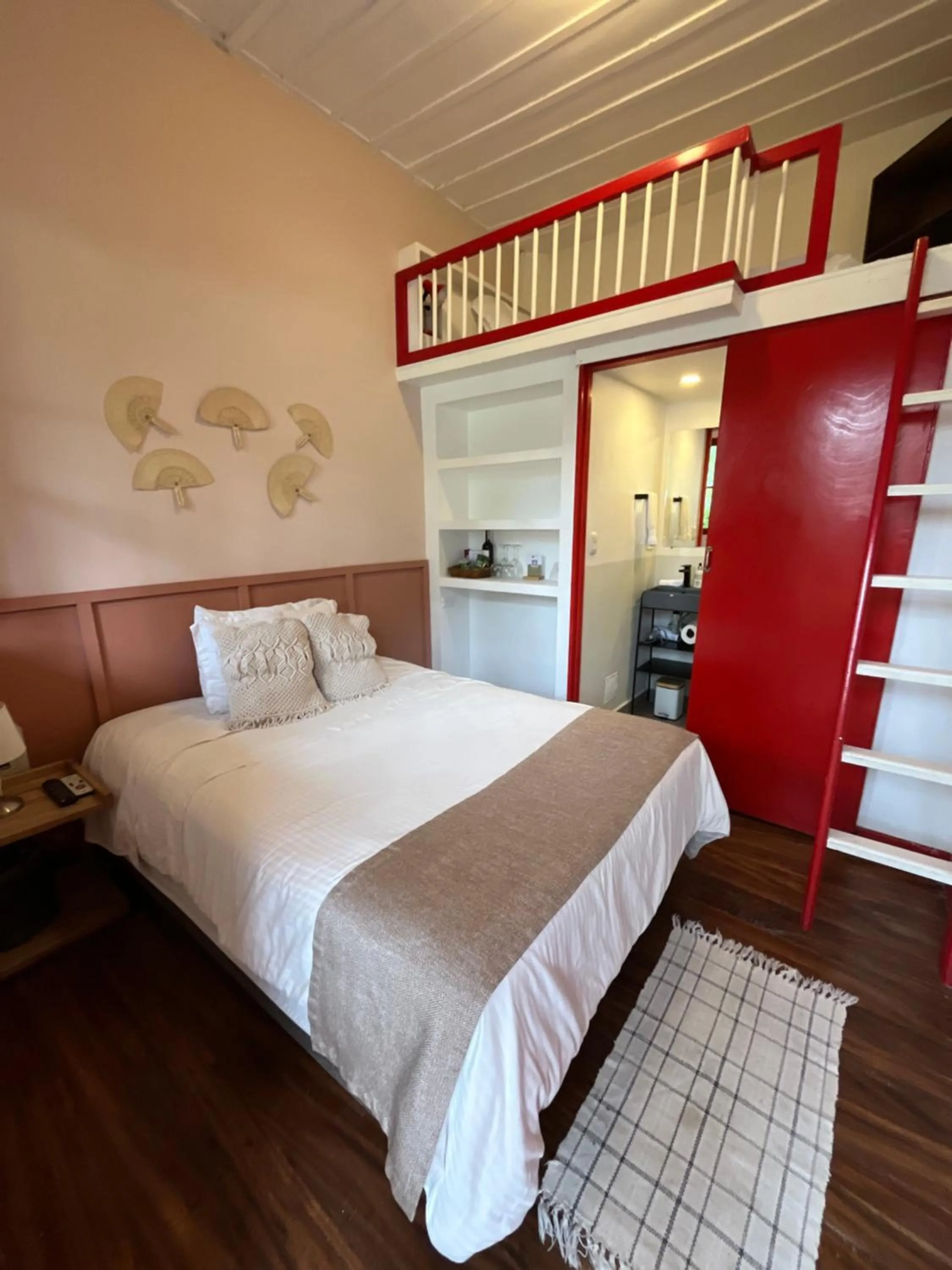 Photo of the whole room, Bed in La Cabaña Ecohotel - Valle del Cocora